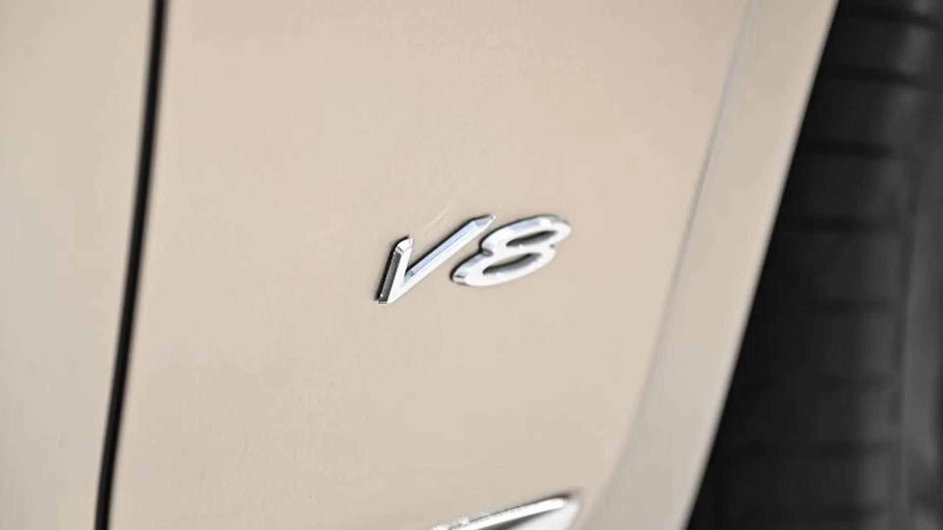 Bentley Flying Spur — photo 13