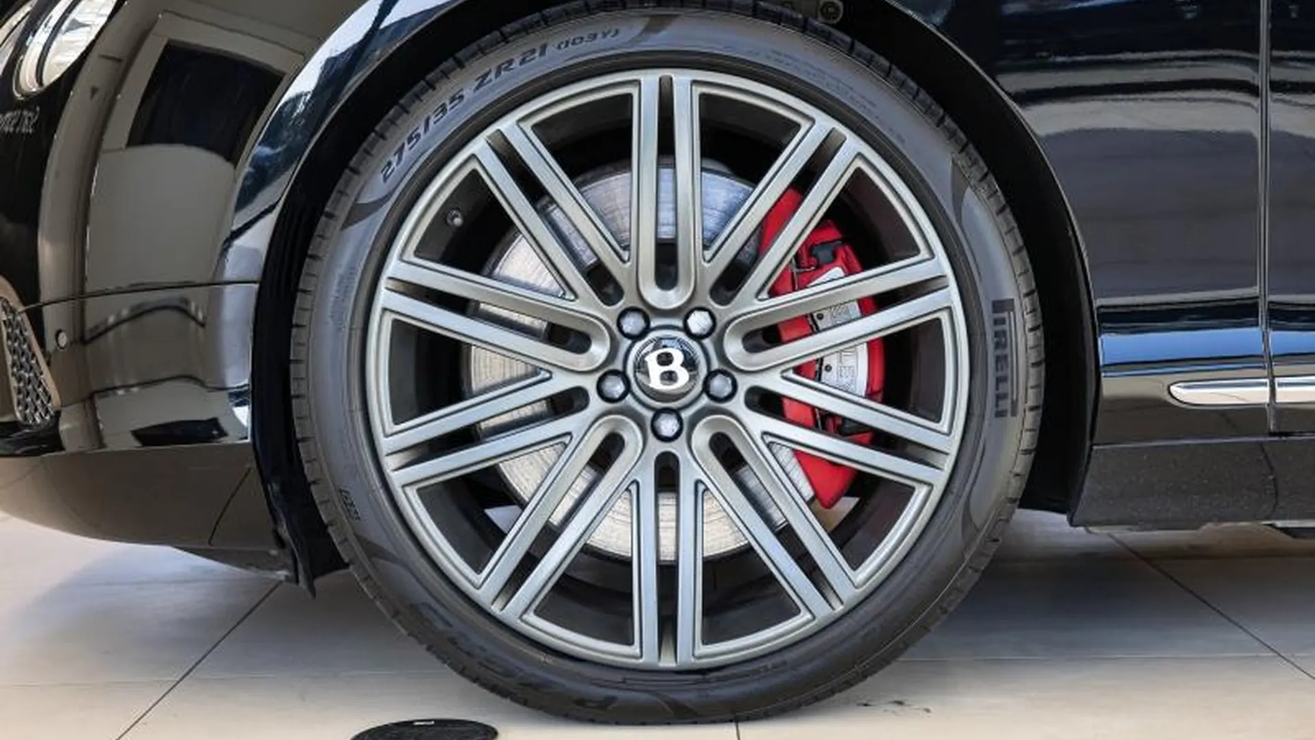 Bentley Continental GT — photo 15
