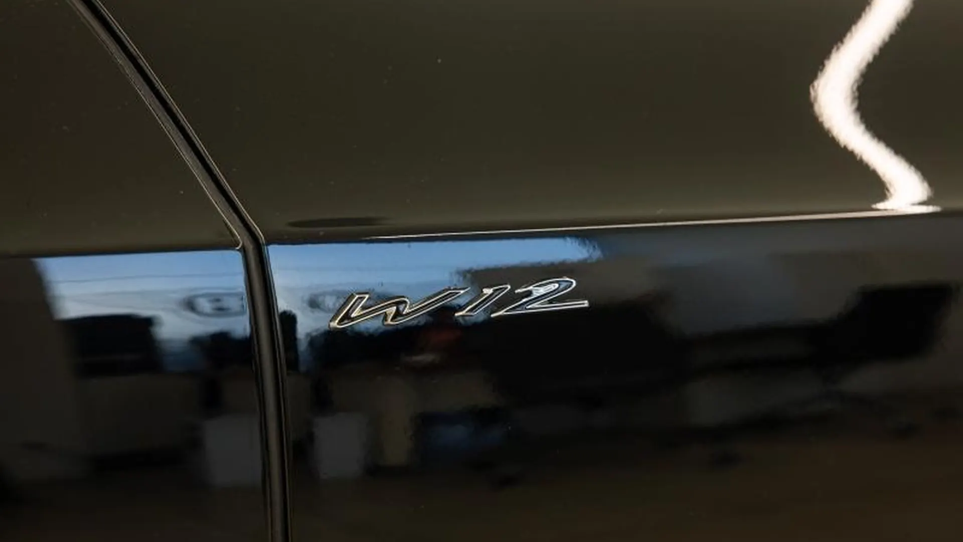 Bentley Continental GT — photo 36