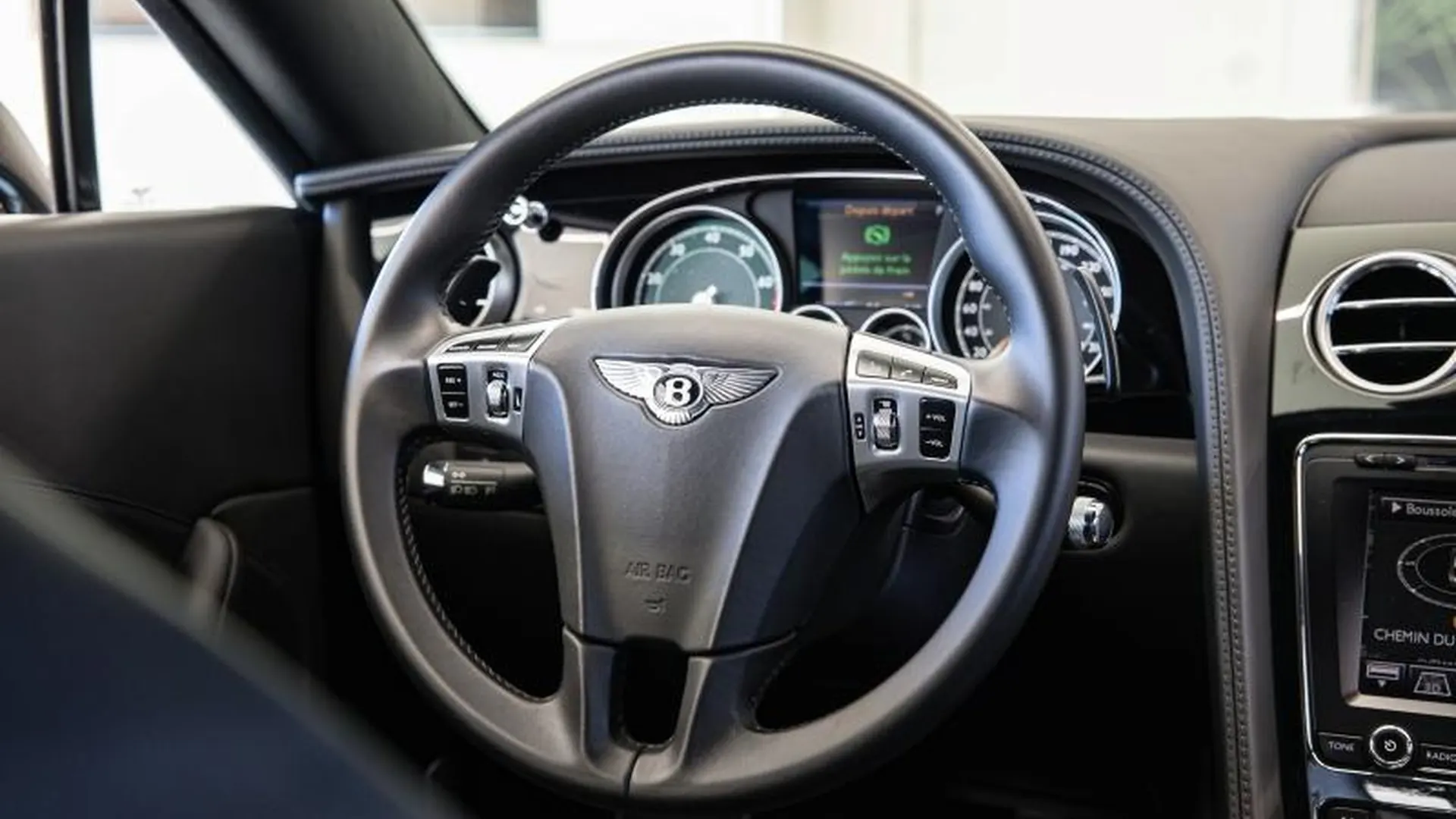 Bentley Continental GT — photo 7