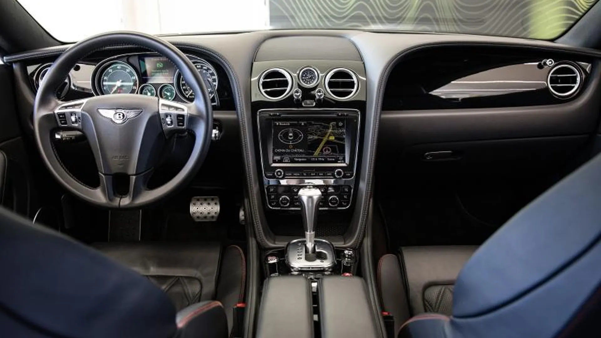 Bentley Continental GT — photo 9