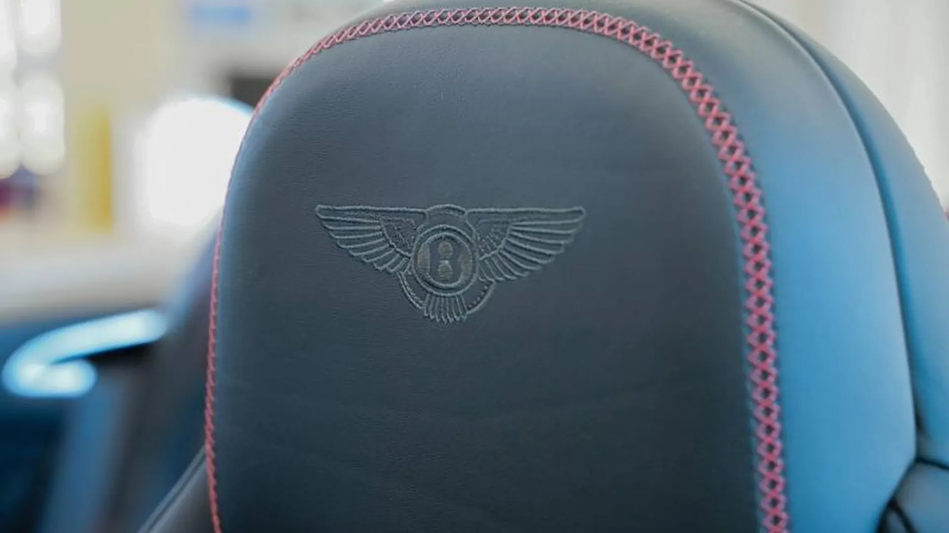 Bentley Continental GTC — photo 15
