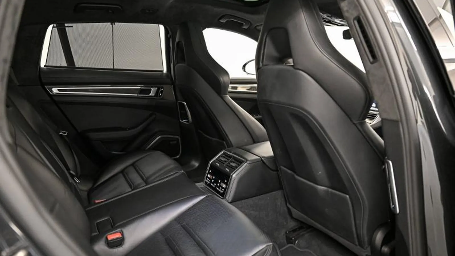 Porsche Panamera Spt Turismo — photo 12