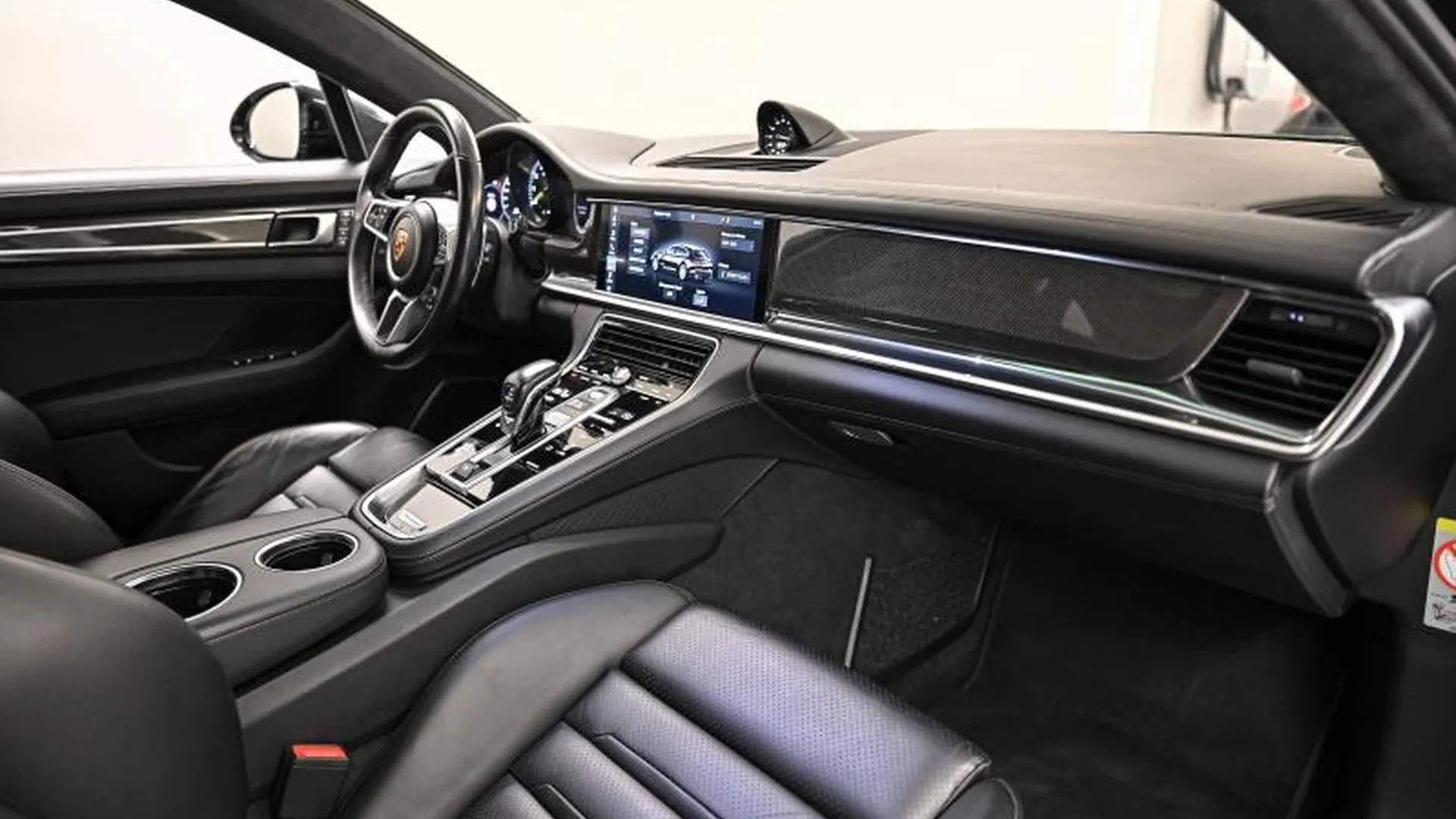 Porsche Panamera Spt Turismo — photo 9