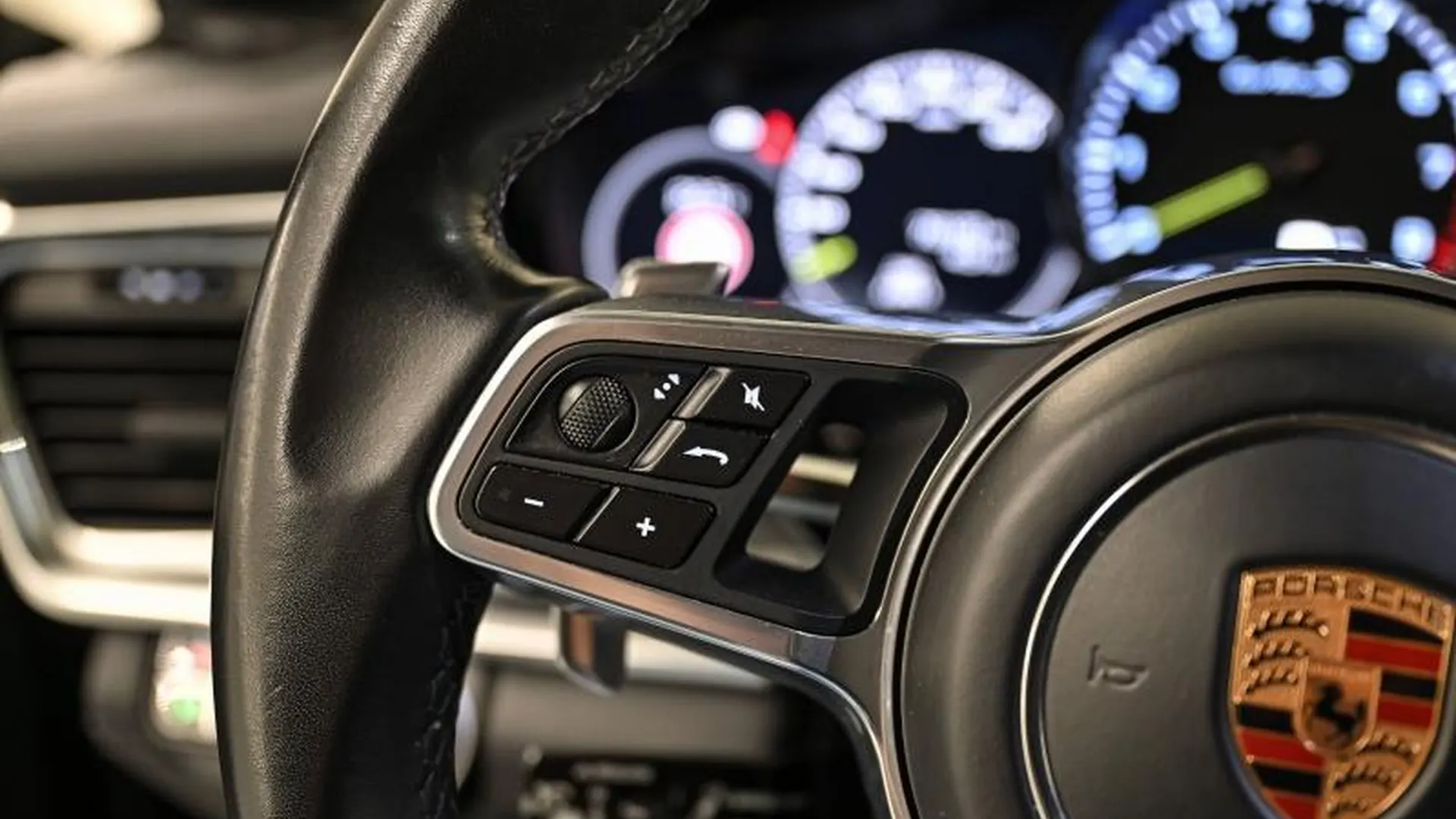 Porsche Panamera Spt Turismo — photo 34