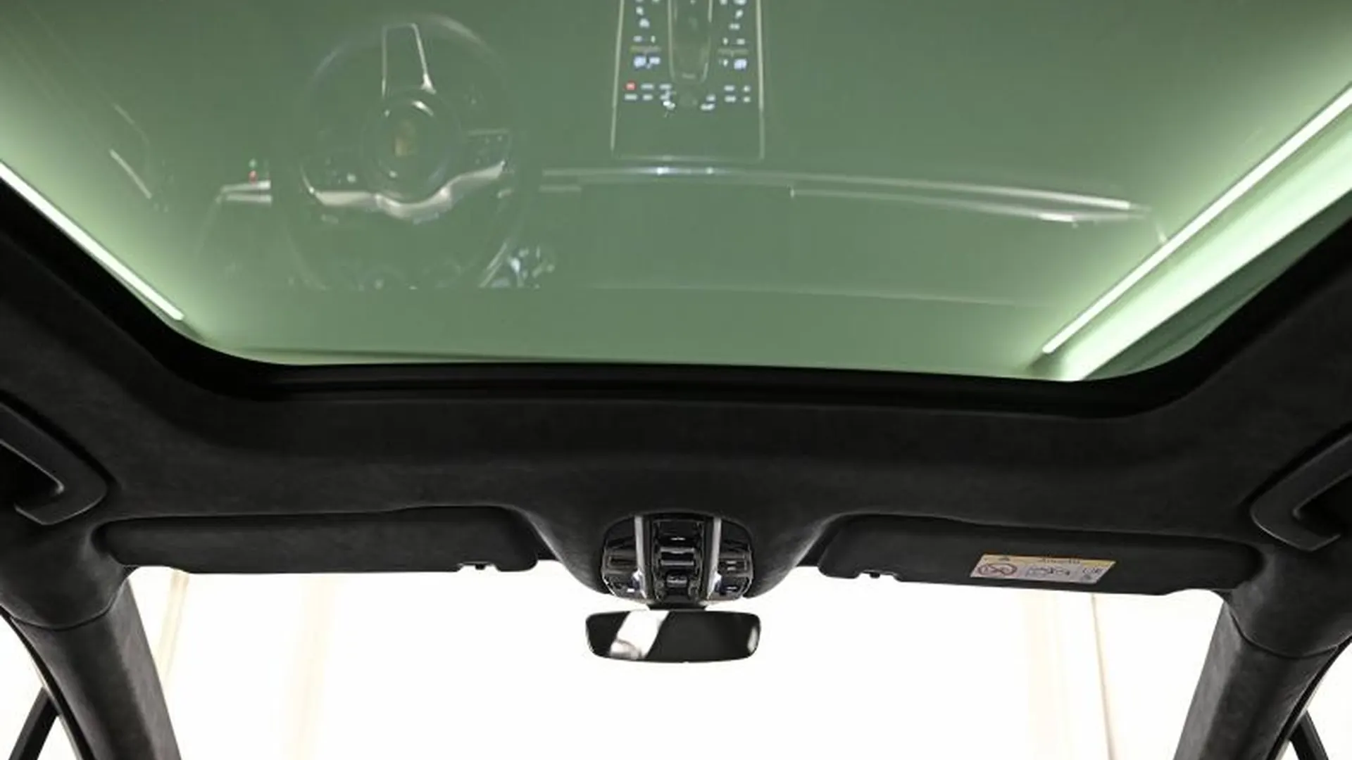 Porsche Panamera Spt Turismo — photo 24