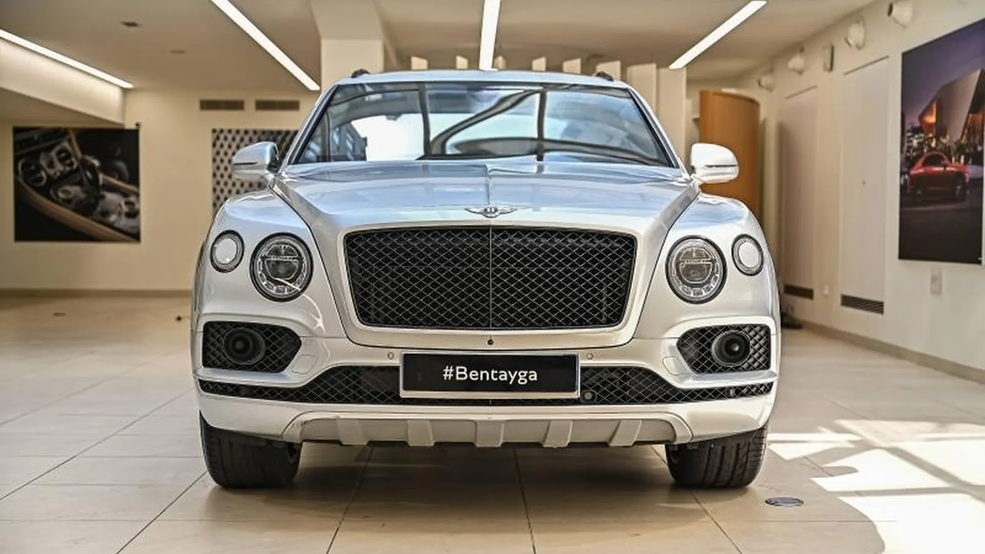 Bentley Bentayga — photo 3