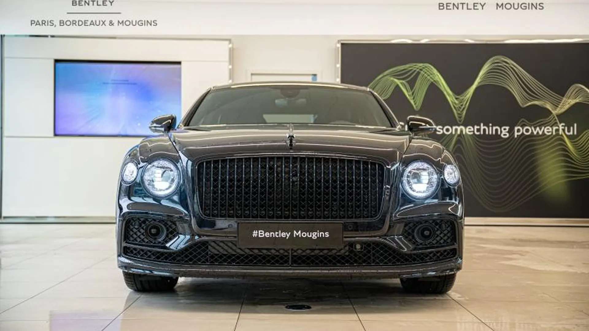 Bentley Flying Spur — photo 9