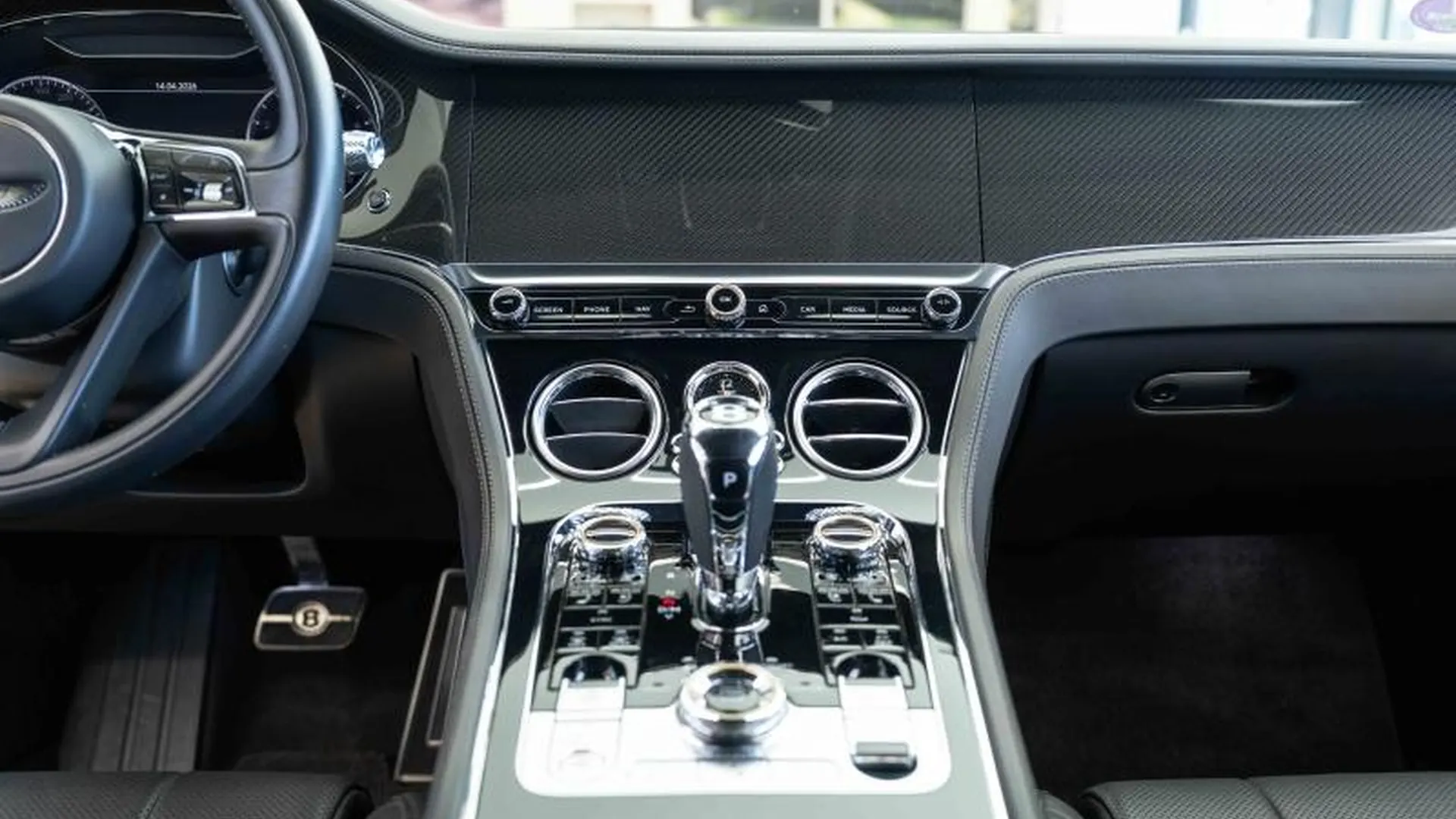 Bentley Continental GT — photo 10