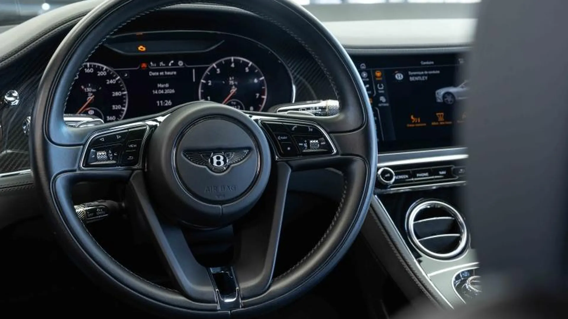 Bentley Continental GT — photo 18