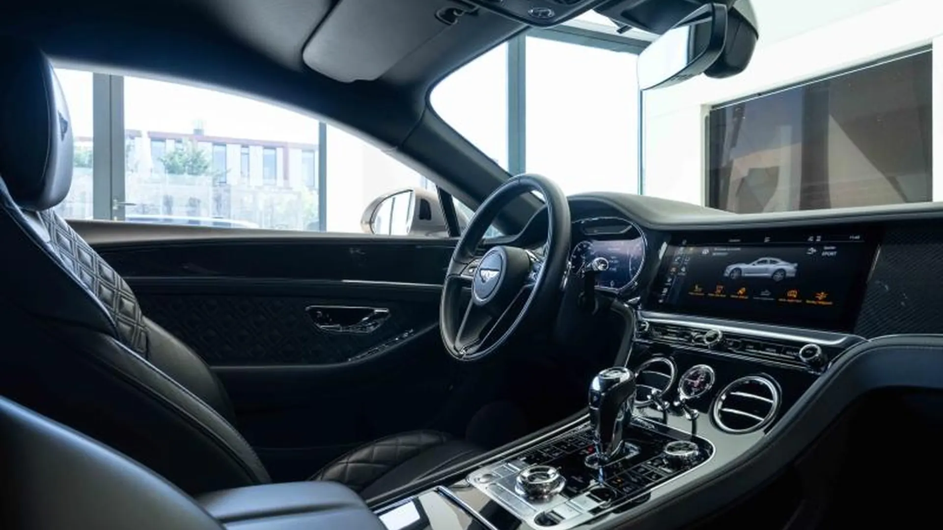 Bentley Continental GT — photo 6