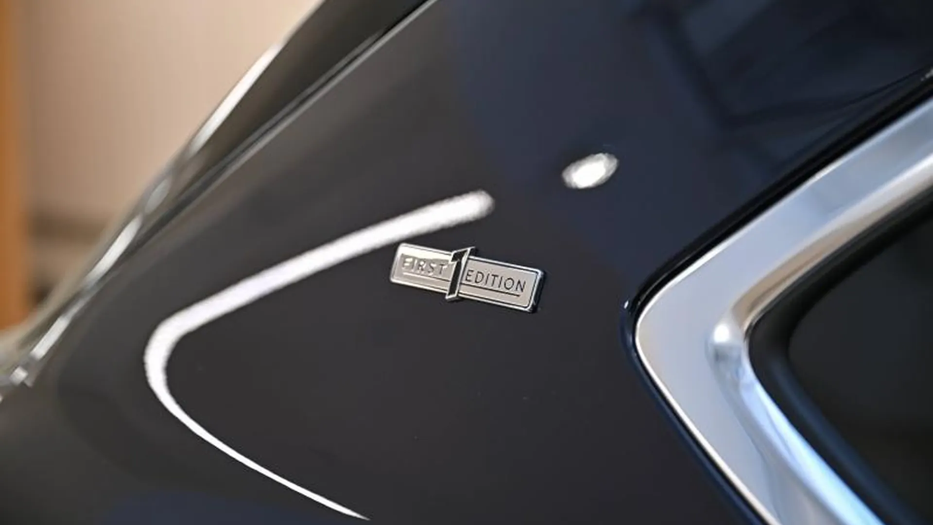 Bentley Bentayga — photo 17