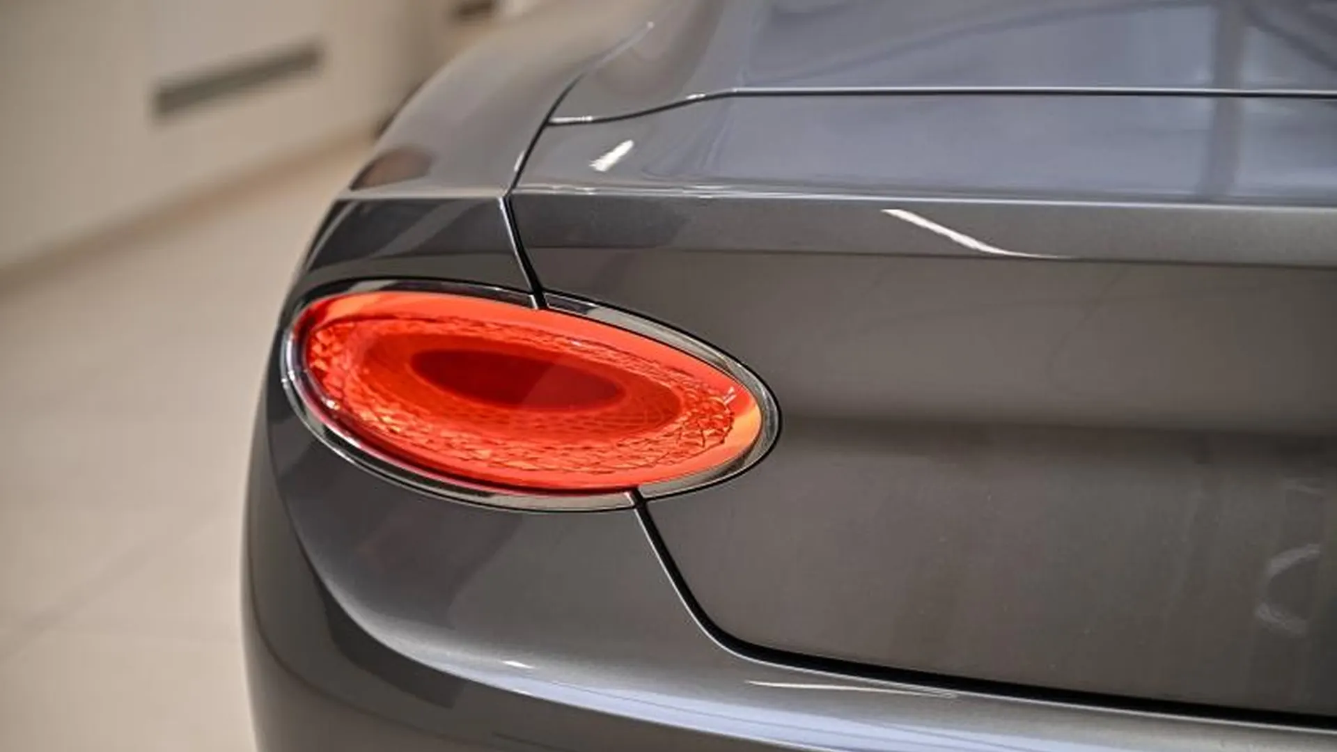 Bentley Continental GT — photo 14