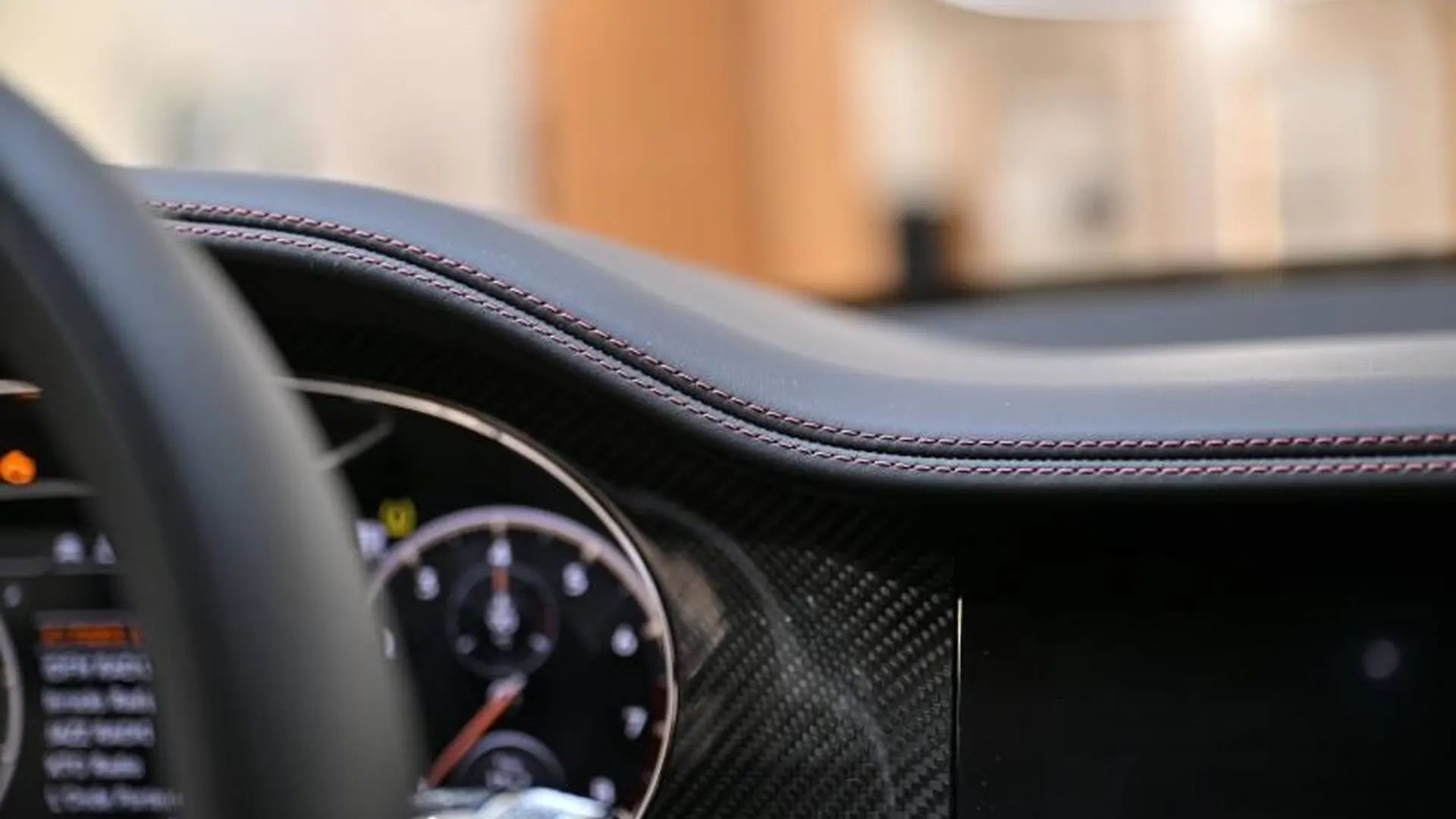 Bentley Flying Spur — photo 36