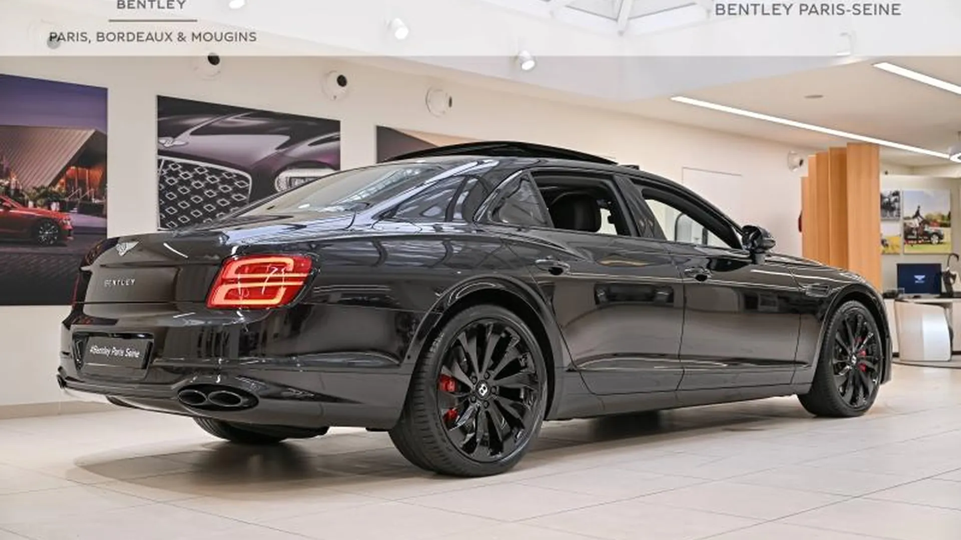 Bentley Flying Spur — photo 3