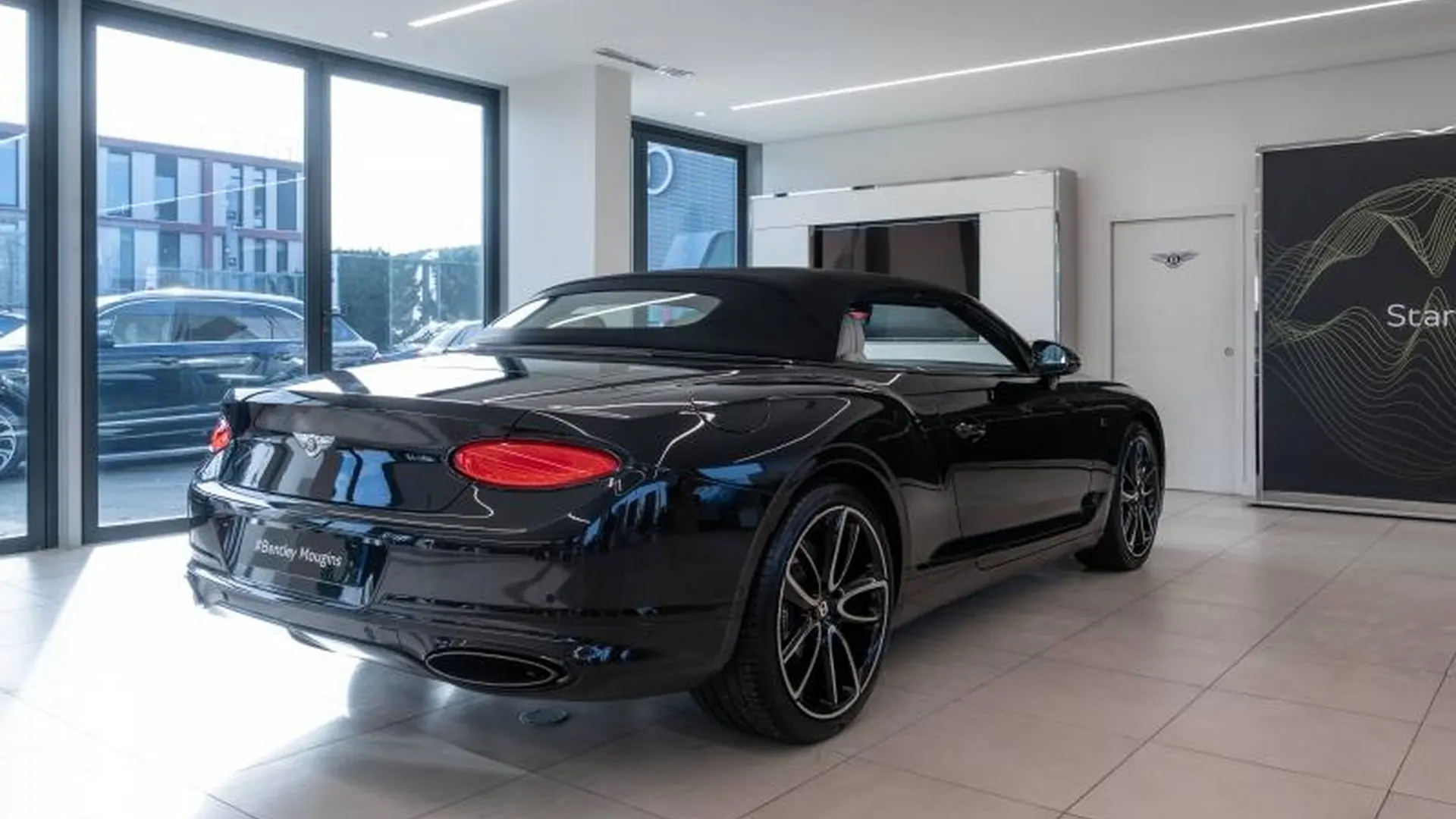 Bentley Continental GTC — photo 5
