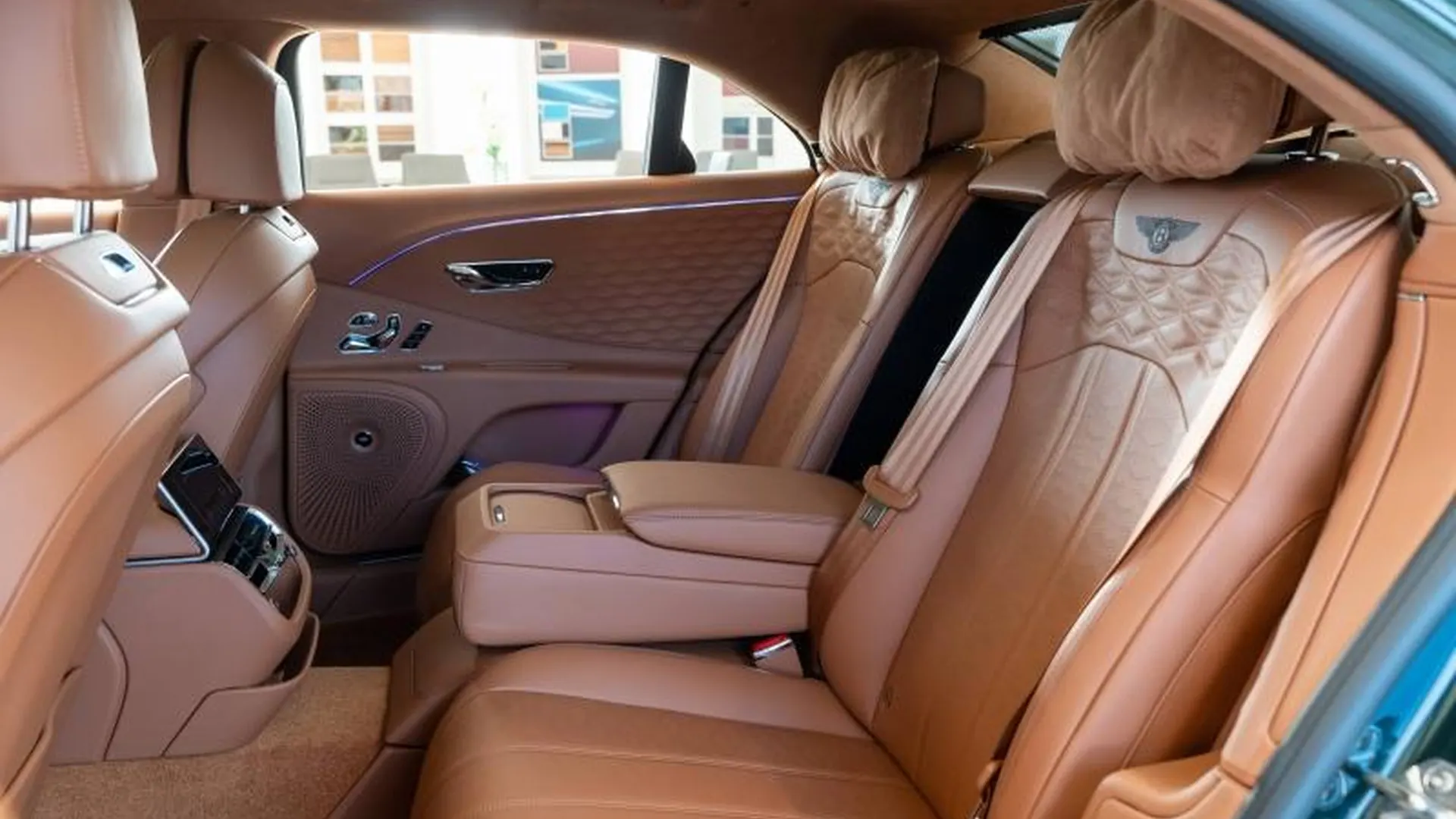 Bentley Flying Spur — photo 21