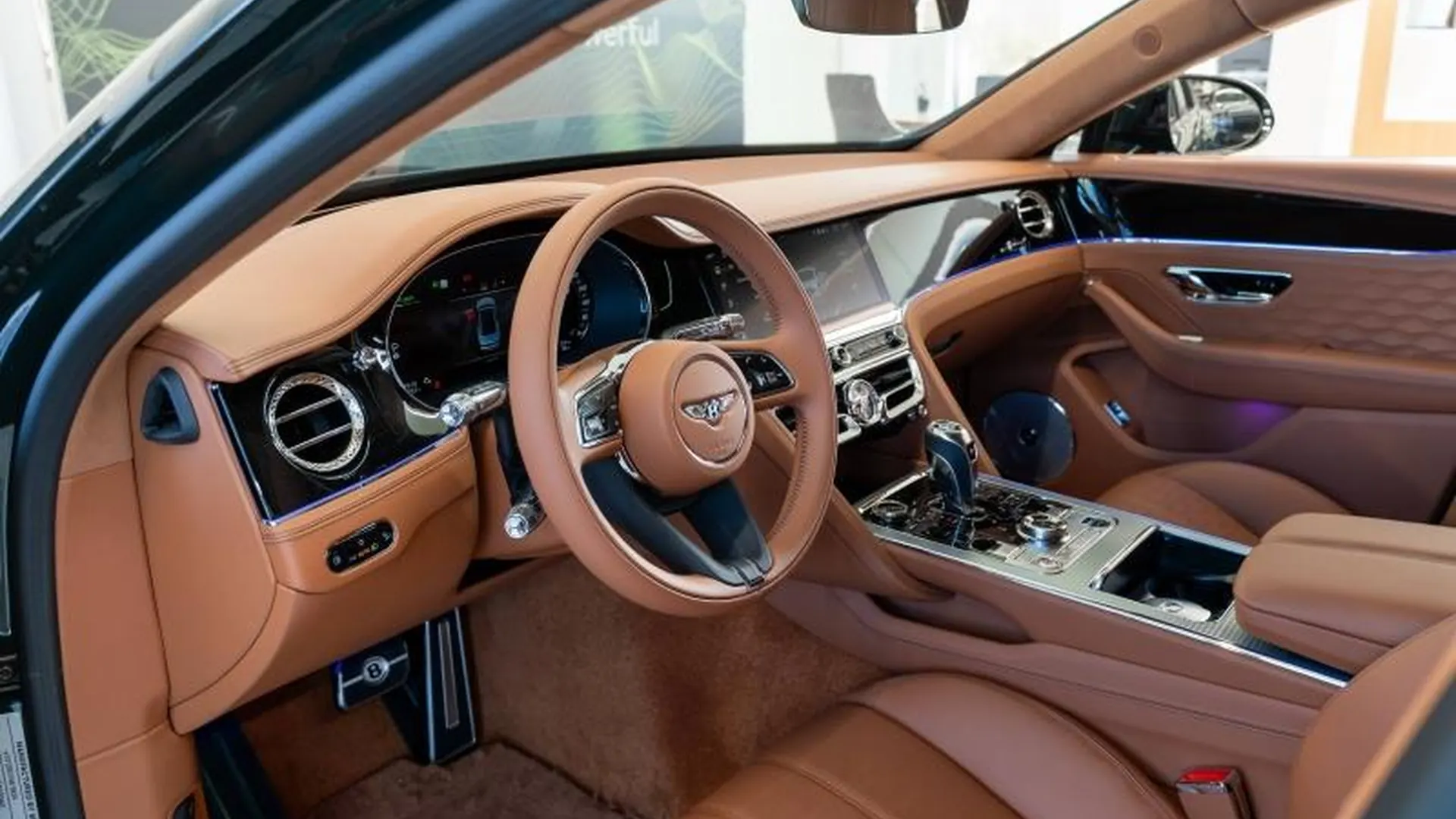Bentley Flying Spur — photo 27