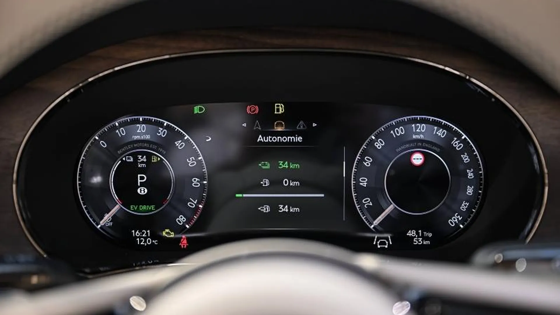Bentley Continental GTC — photo 24