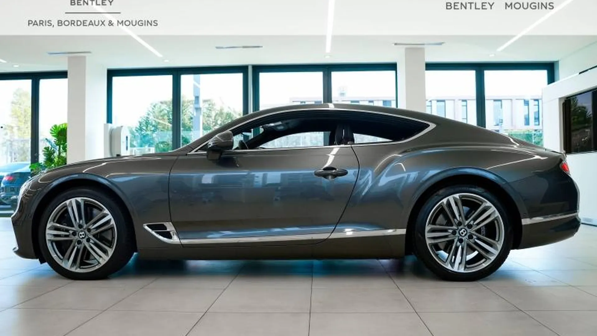 Bentley Continental GT — photo 3