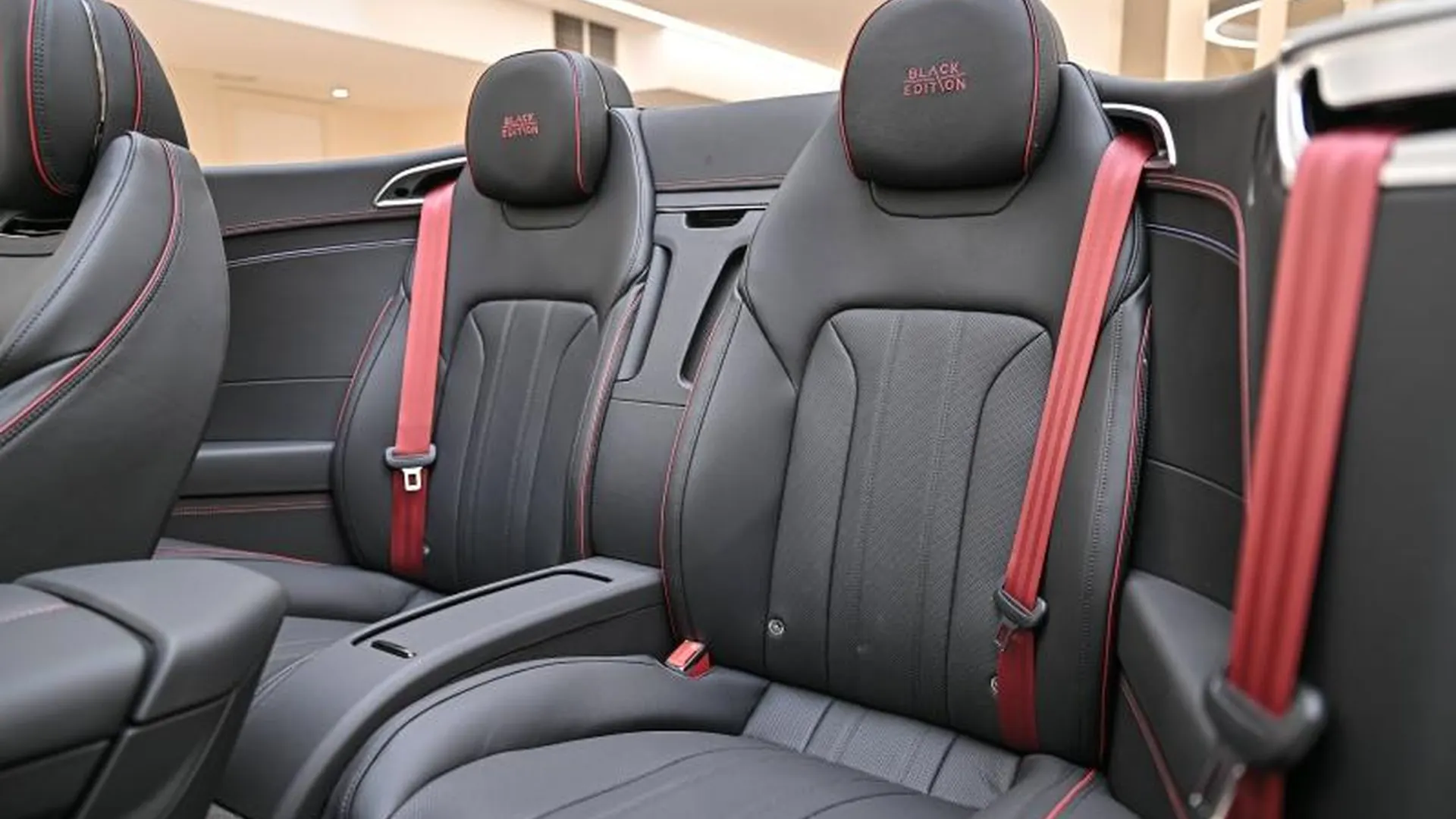 Bentley Continental GTC — photo 23