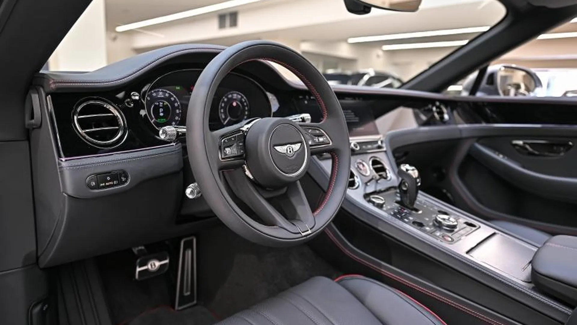 Bentley Continental GTC — photo 21