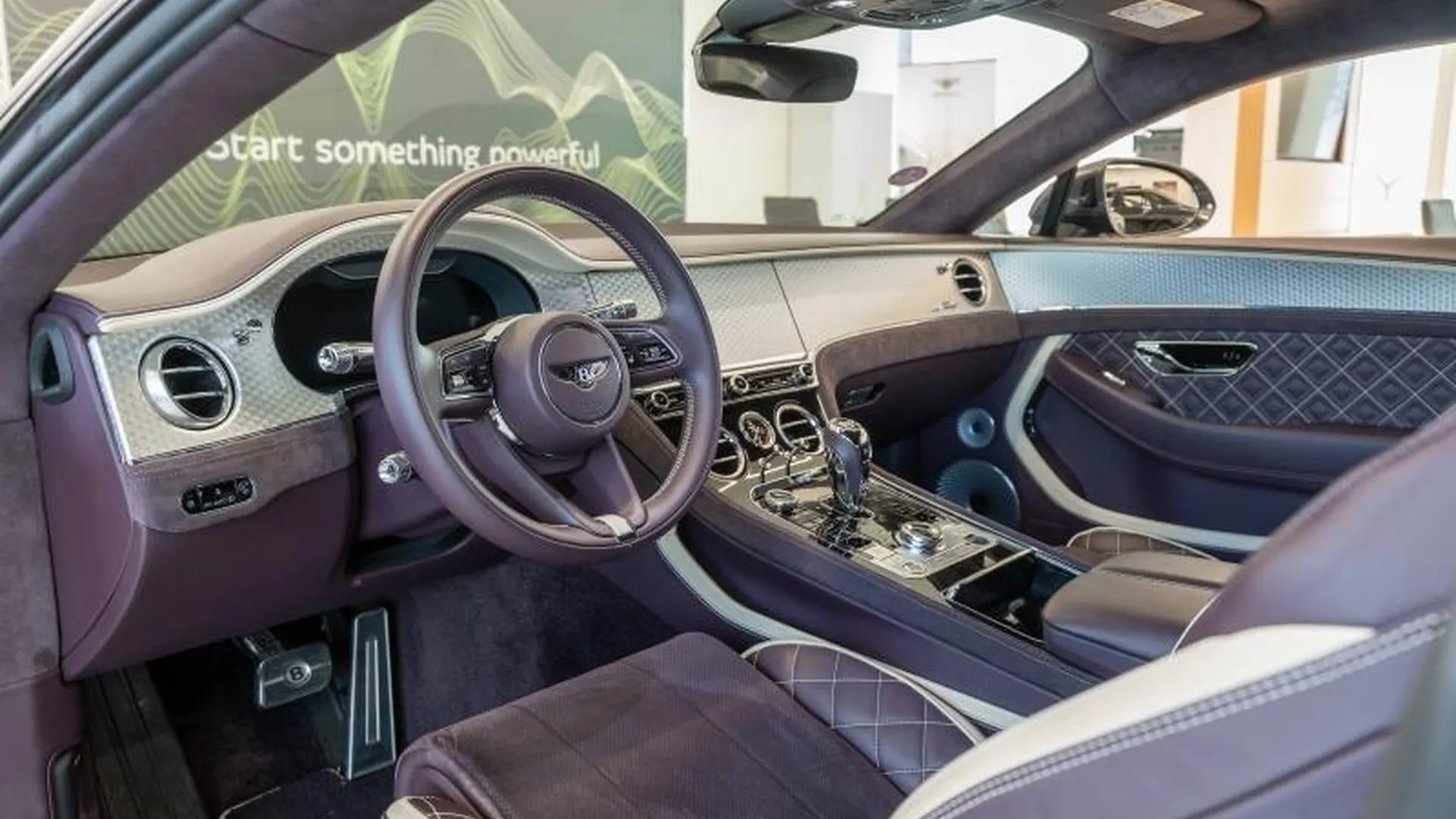 Bentley Continental GT — photo 18