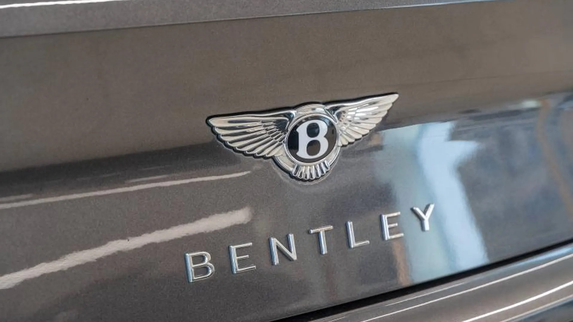 Bentley Continental GT — photo 8
