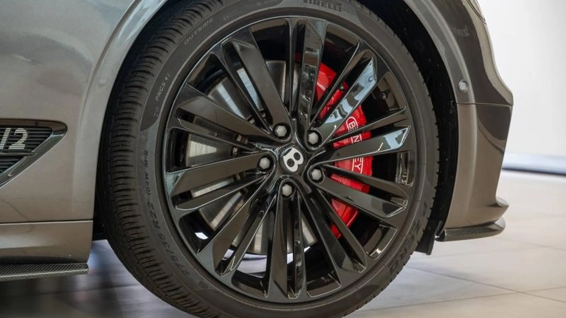 Bentley Continental GT — photo 15