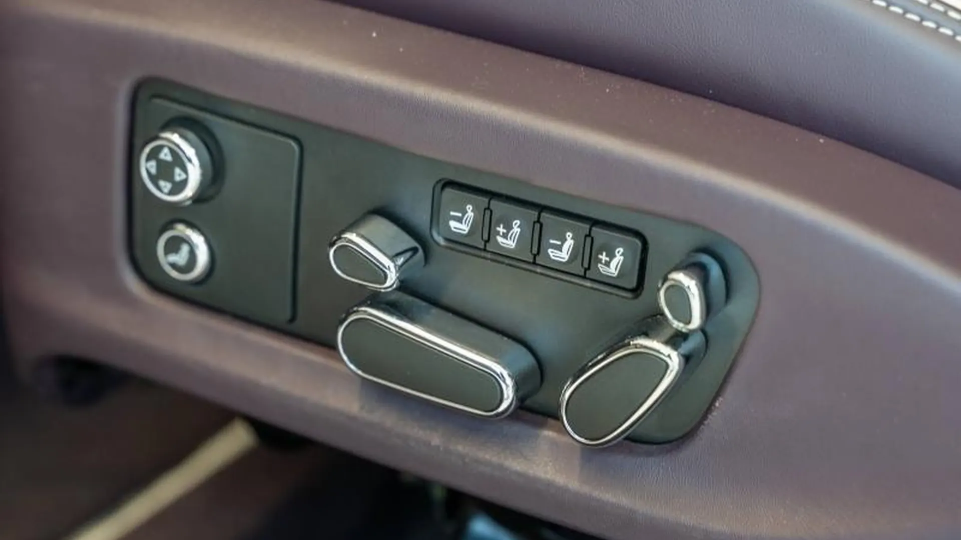 Bentley Continental GT — photo 27