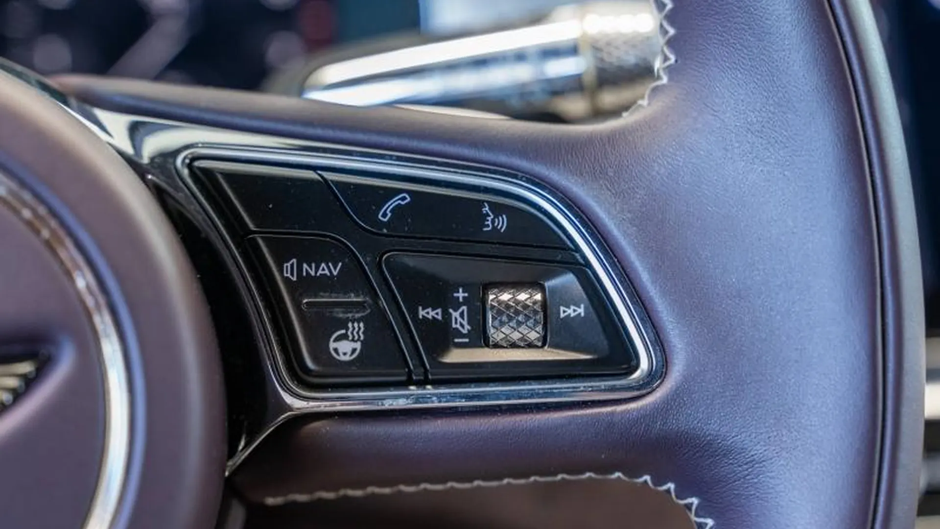 Bentley Continental GT — photo 37