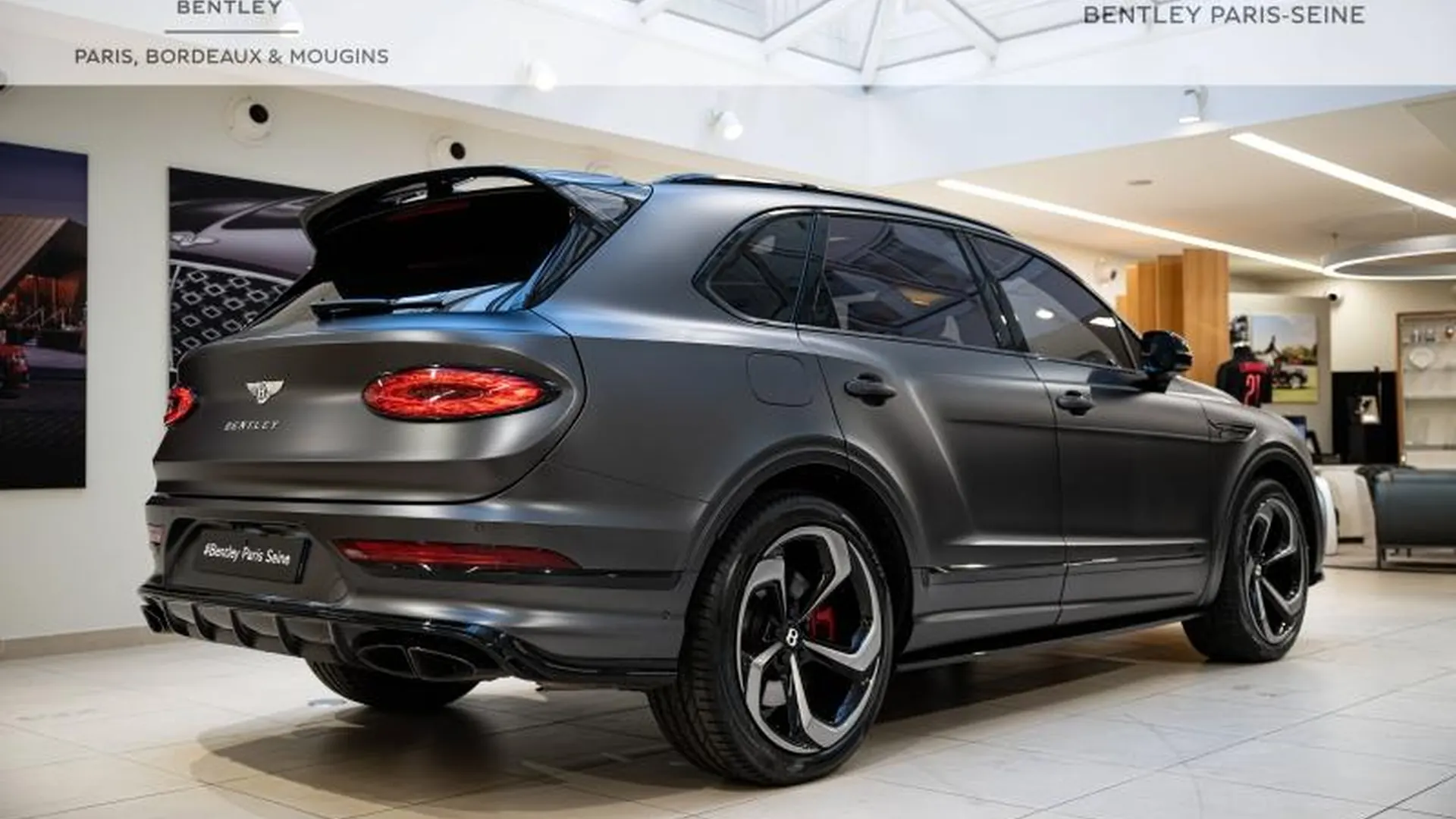 Bentley Bentayga — photo 3