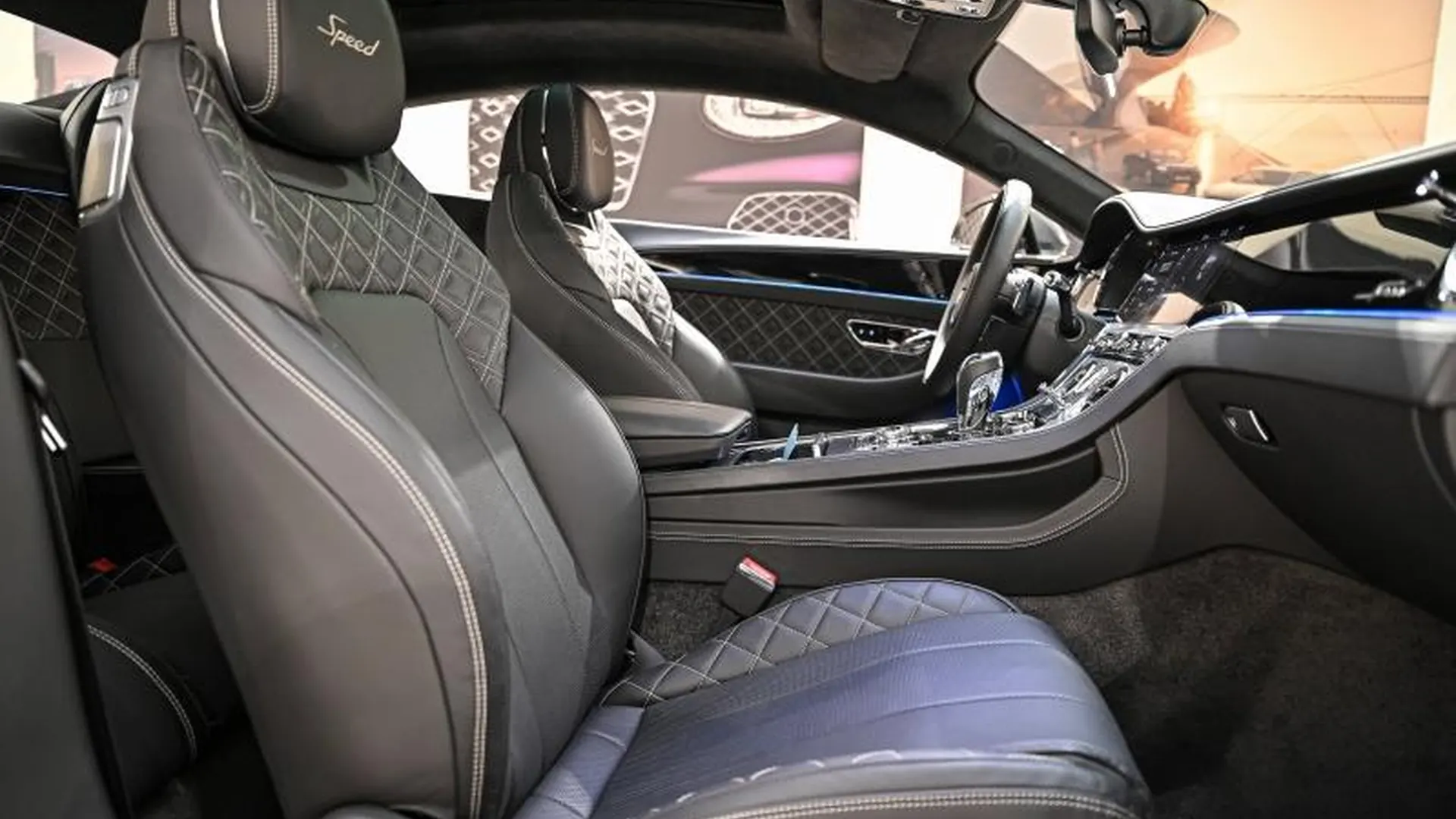 Bentley Continental GT — photo 21