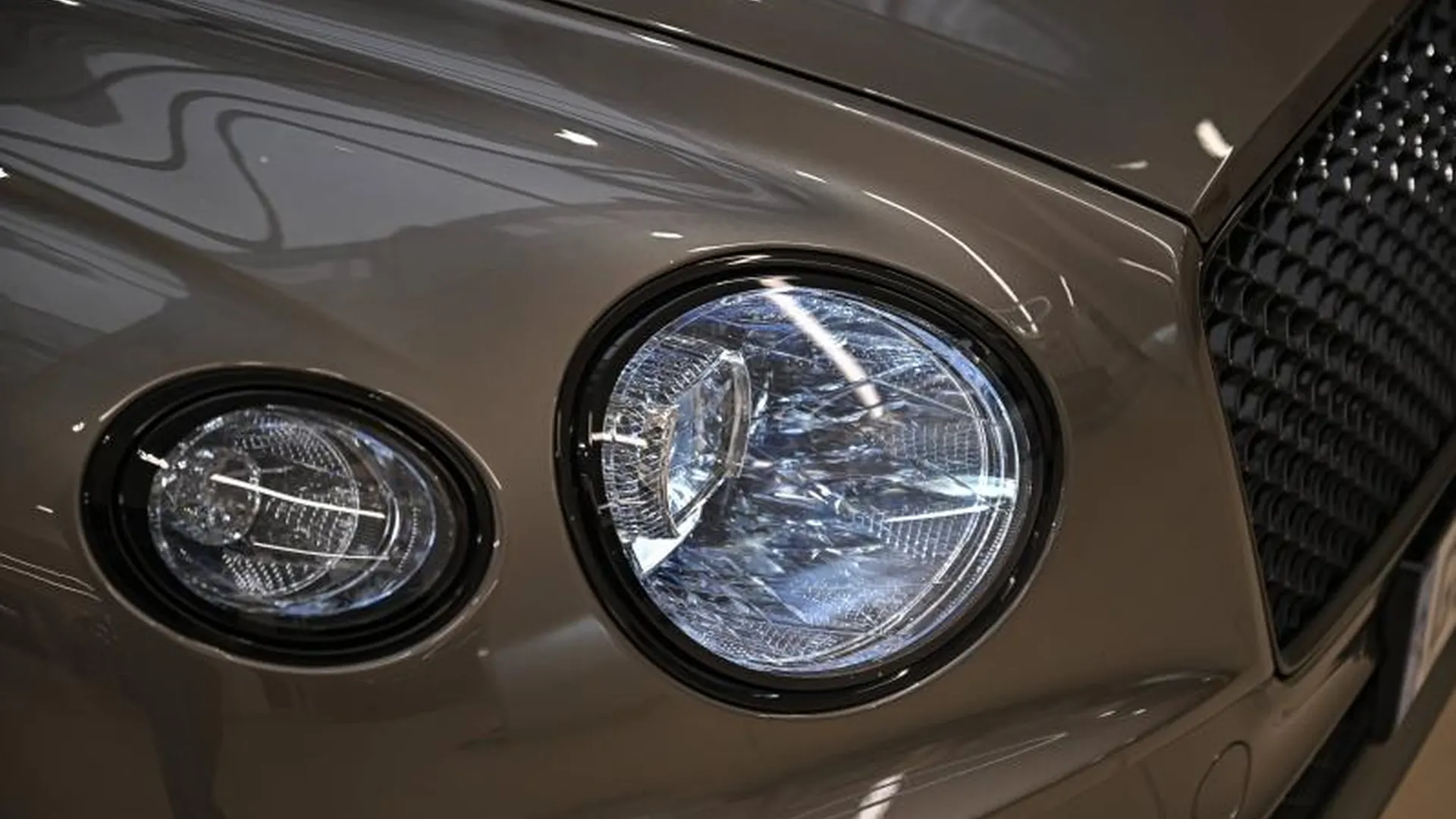 Bentley Continental GT — photo 6