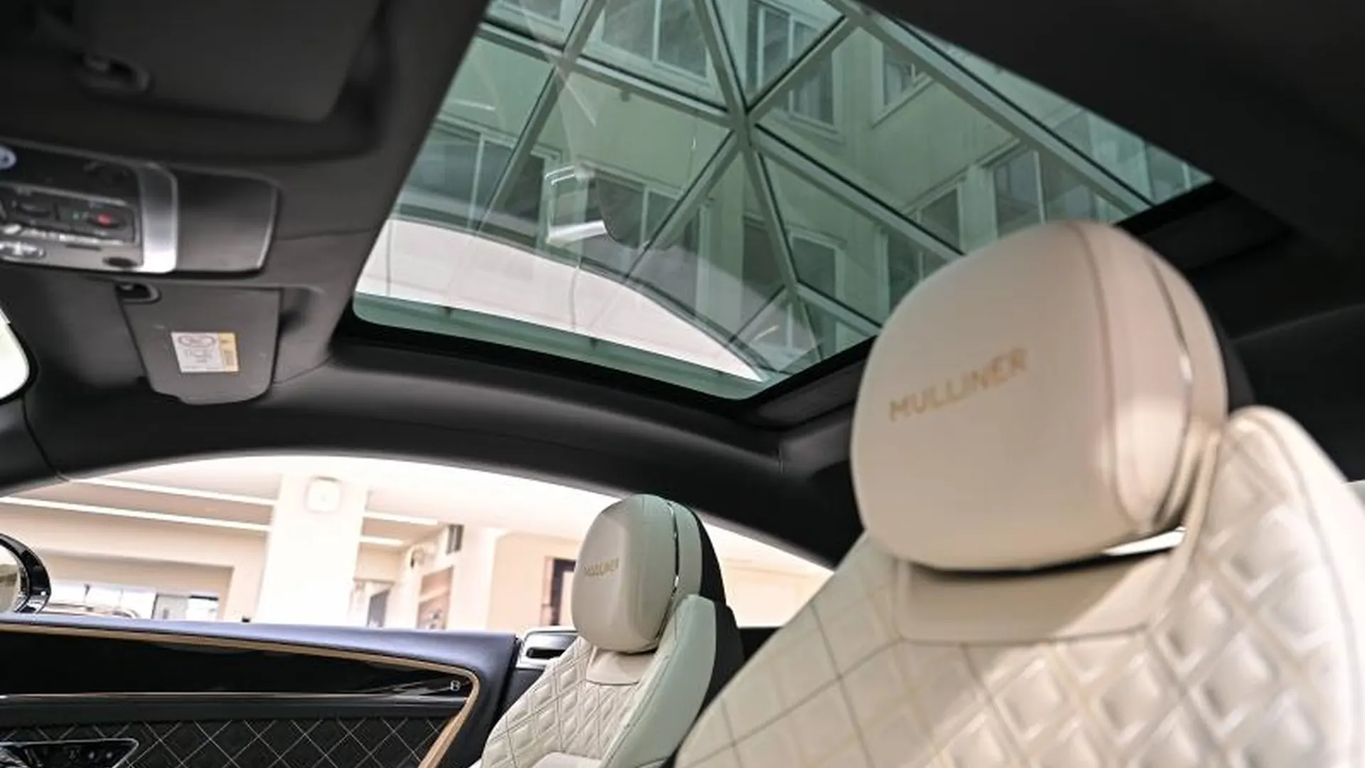 Bentley Continental GT — photo 38