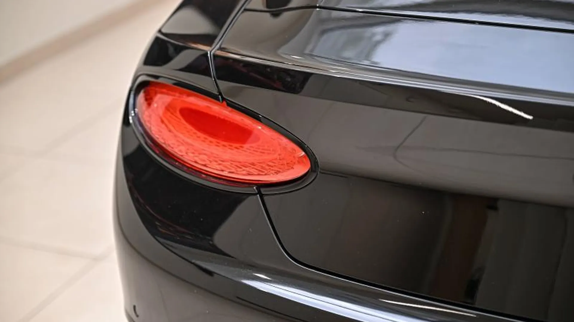 Bentley Continental GT — photo 6