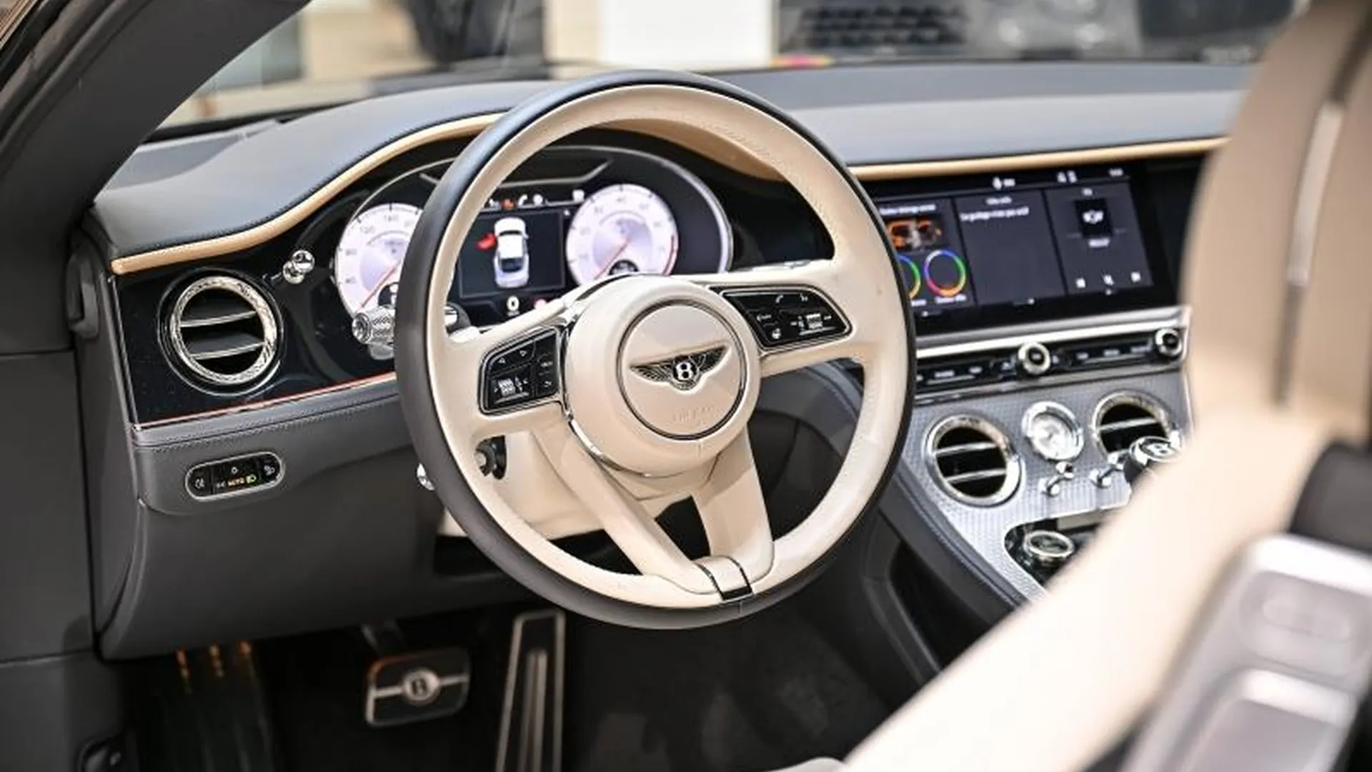 Bentley Continental GT — photo 21