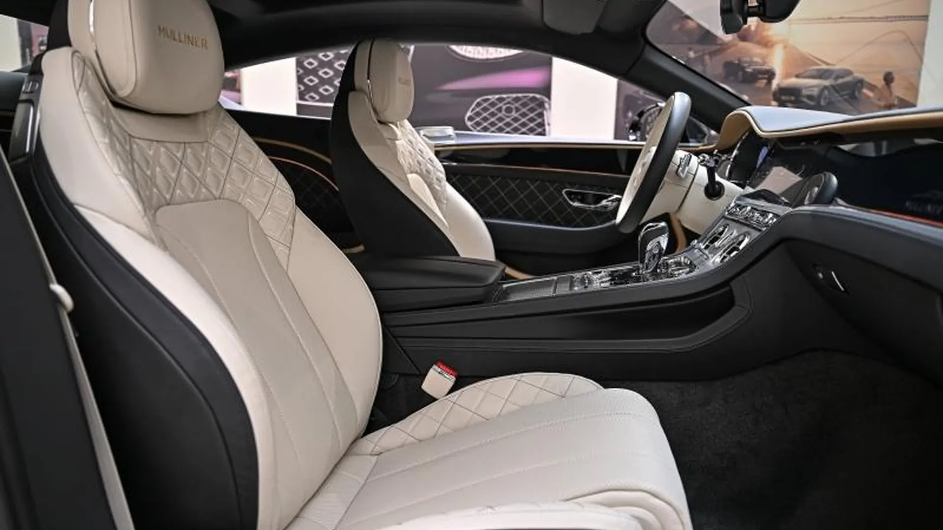 Bentley Continental GT — photo 17