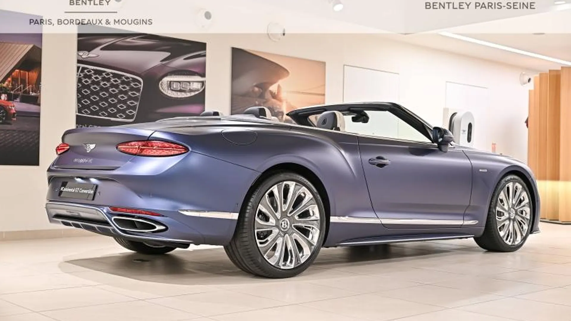 Bentley Continental GTC — photo 11