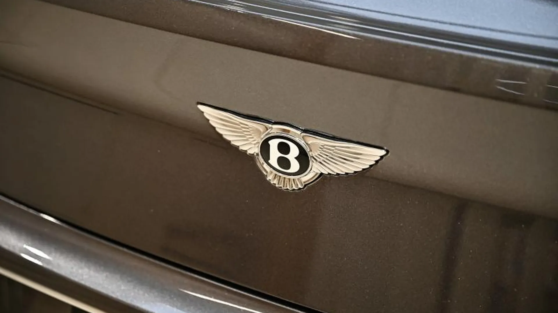 Bentley Continental GT — photo 8