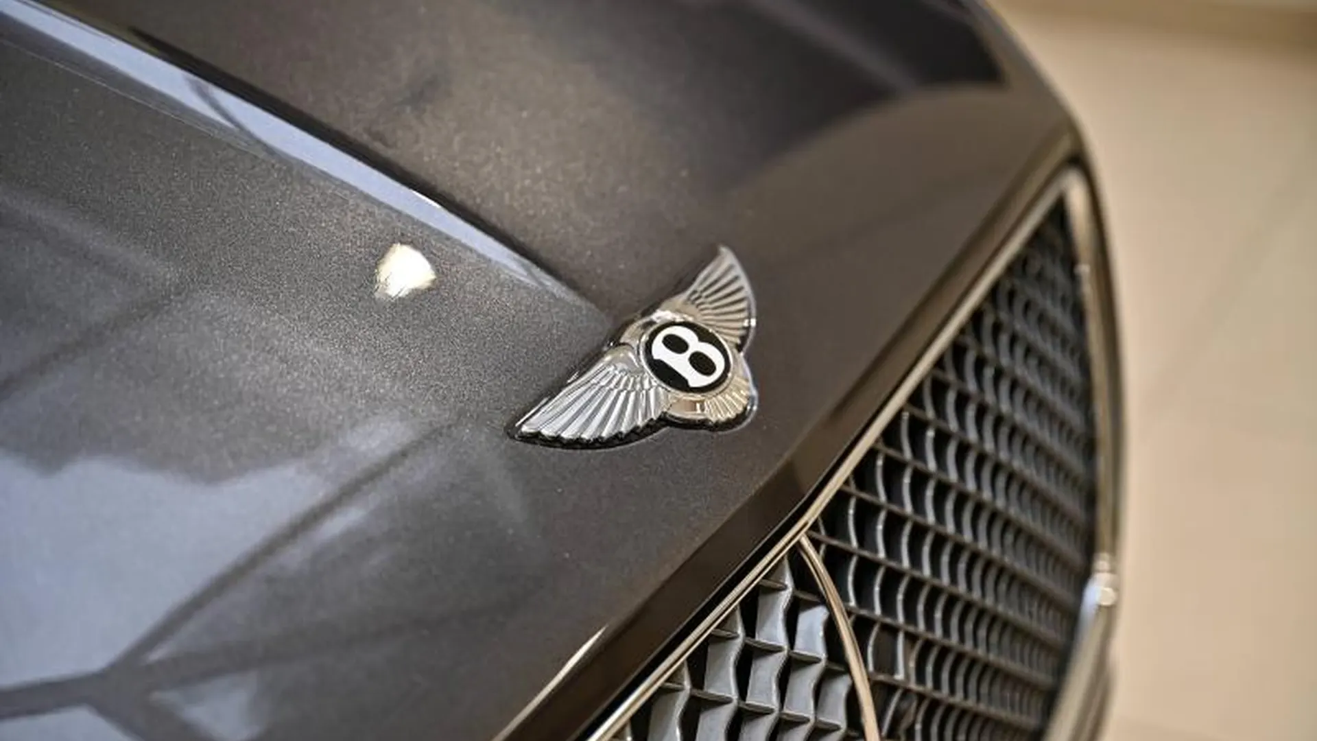 Bentley Continental GT — photo 13