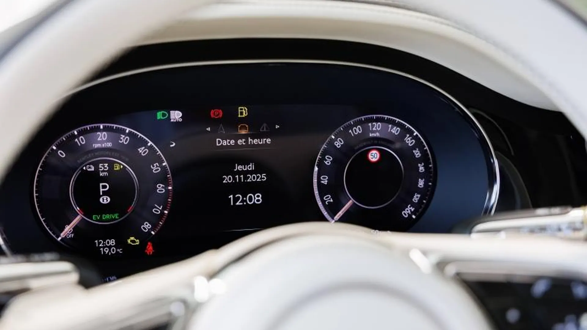 Bentley Continental GT — photo 28