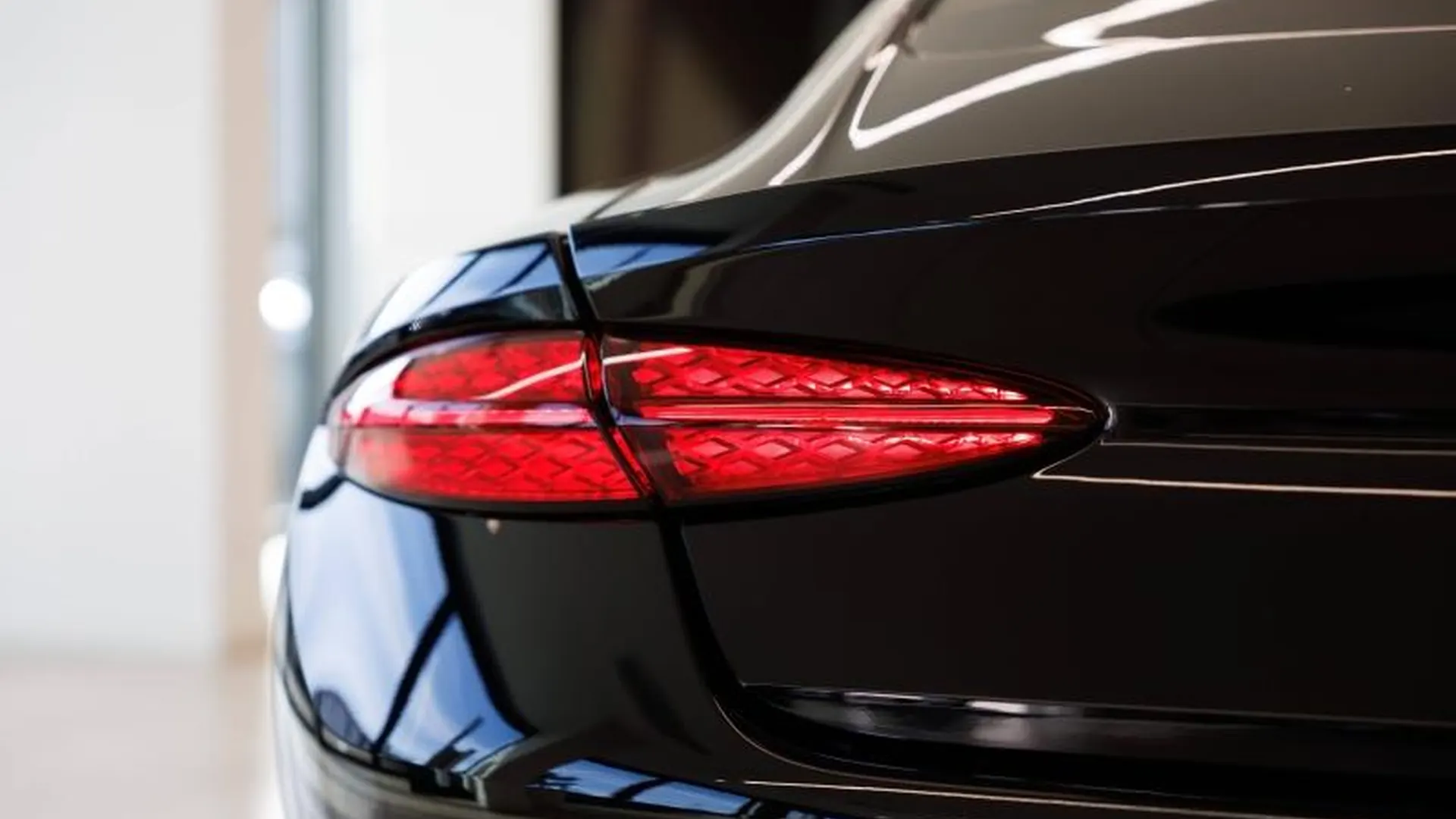 Bentley Continental GT — photo 6