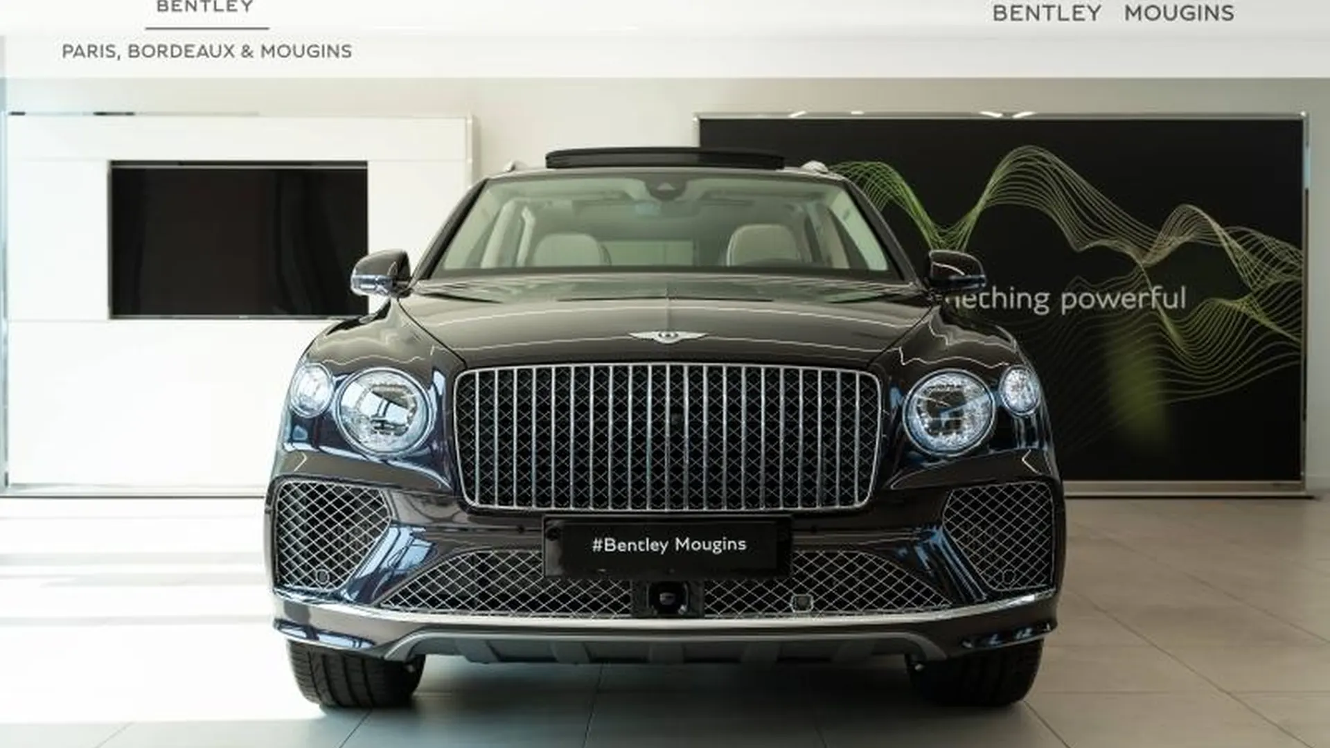 Bentley Bentayga — photo 5