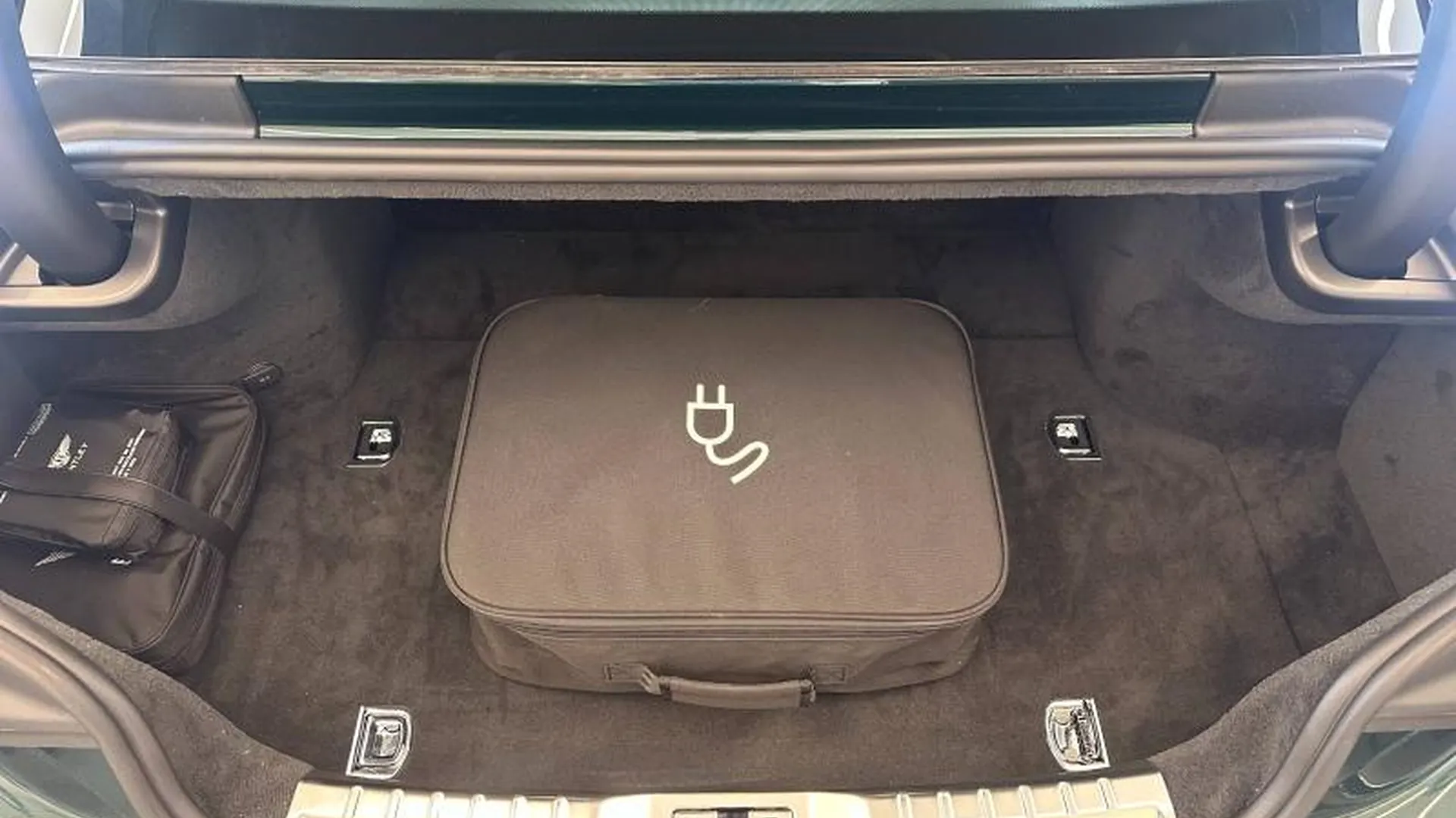 Bentley Continental GT — photo 19
