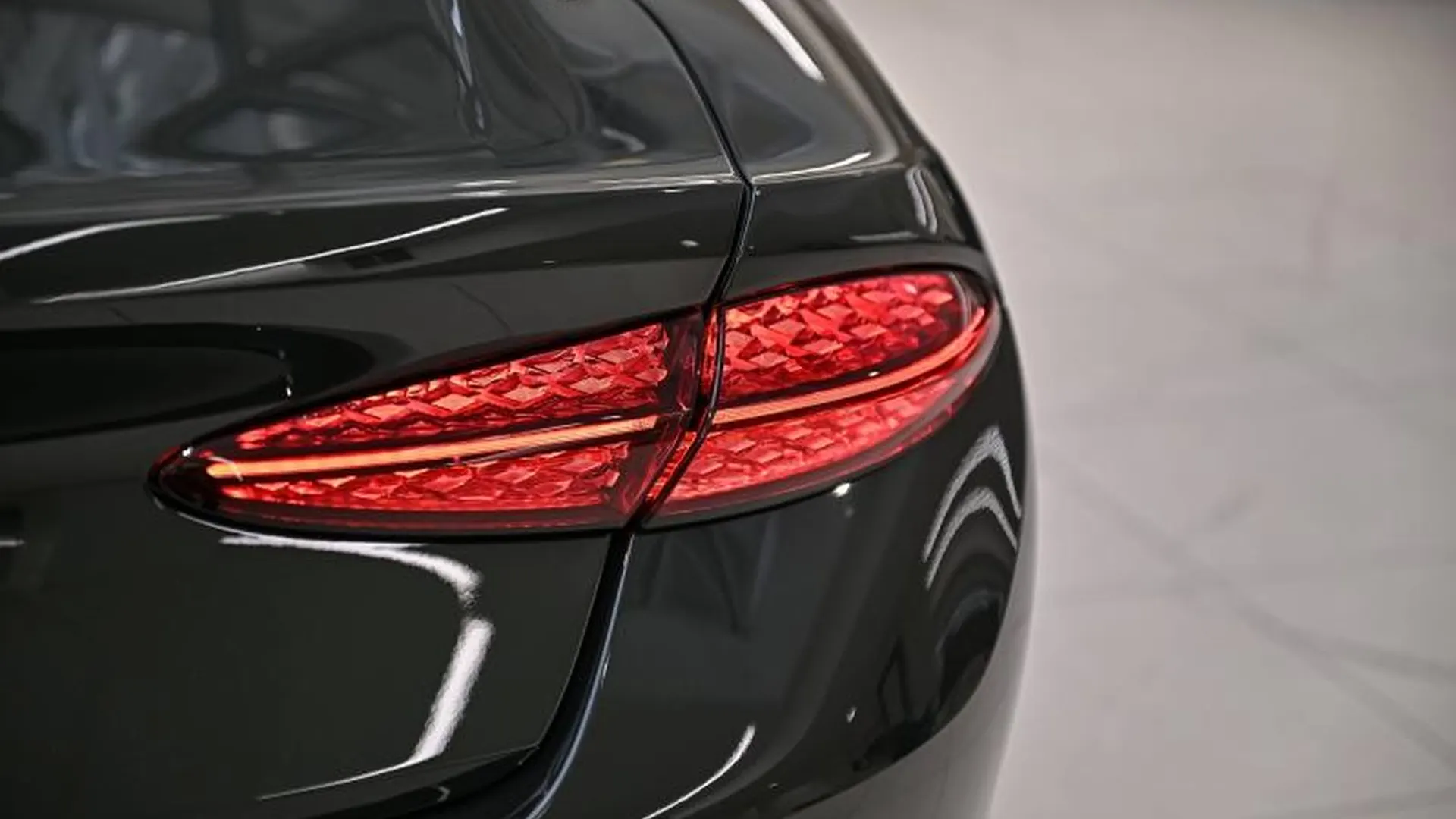 Bentley Continental GT — photo 6