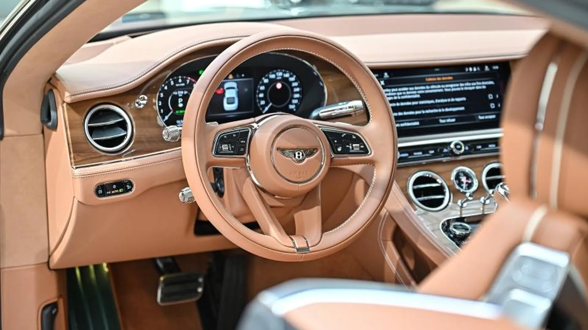 Bentley Continental GT — photo 19