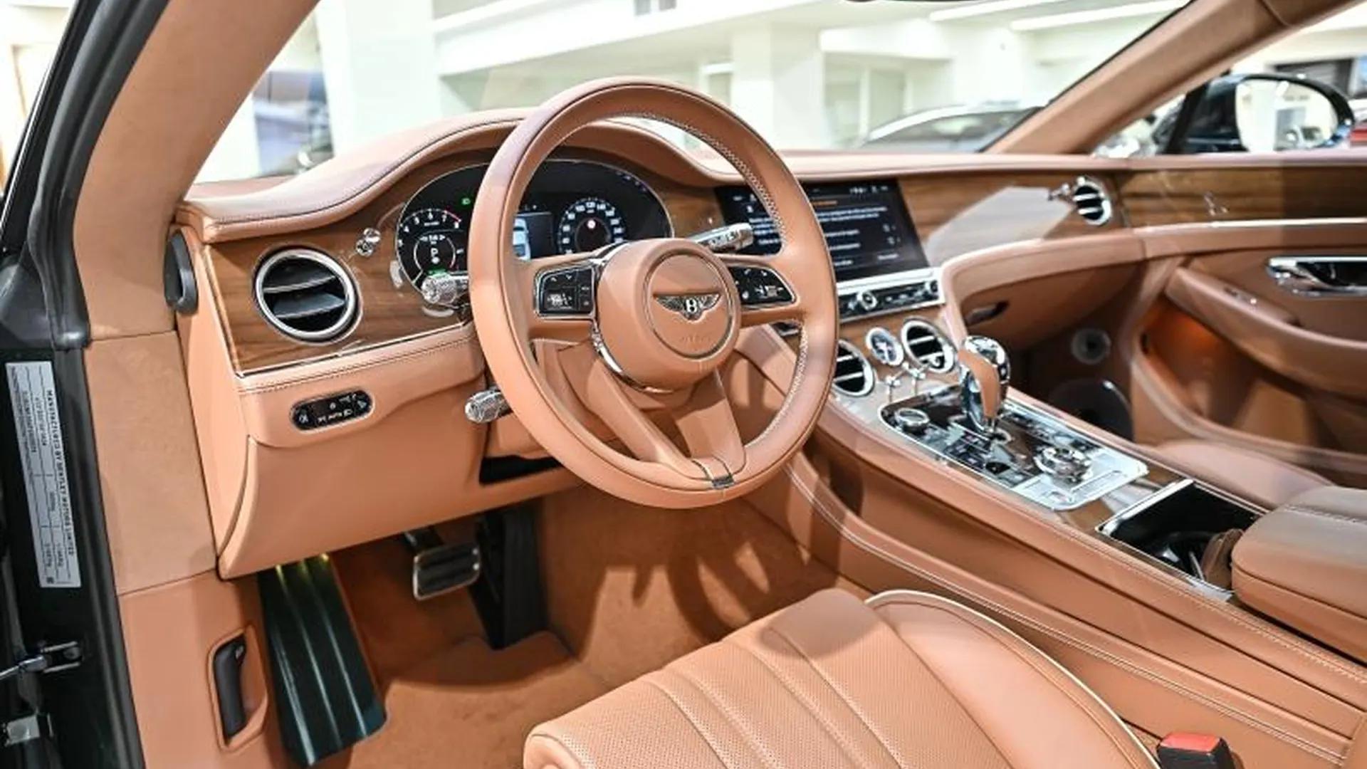 Bentley Continental GT — photo 20