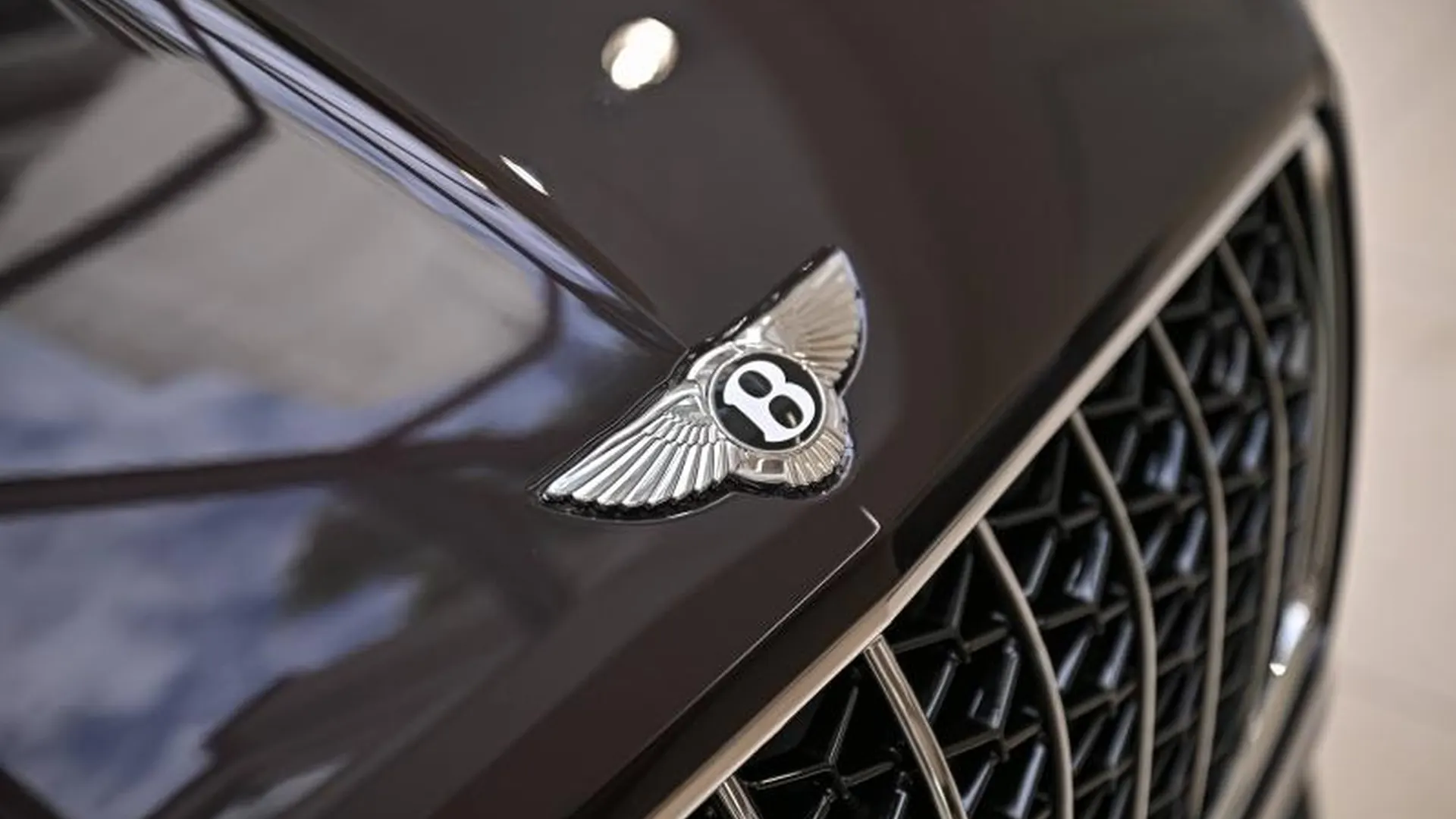 Bentley Continental GT — photo 11