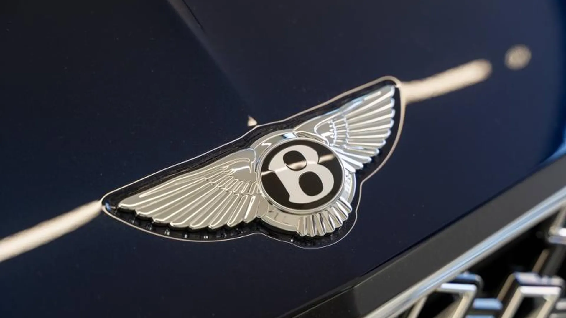 Bentley Continental GT — photo 14